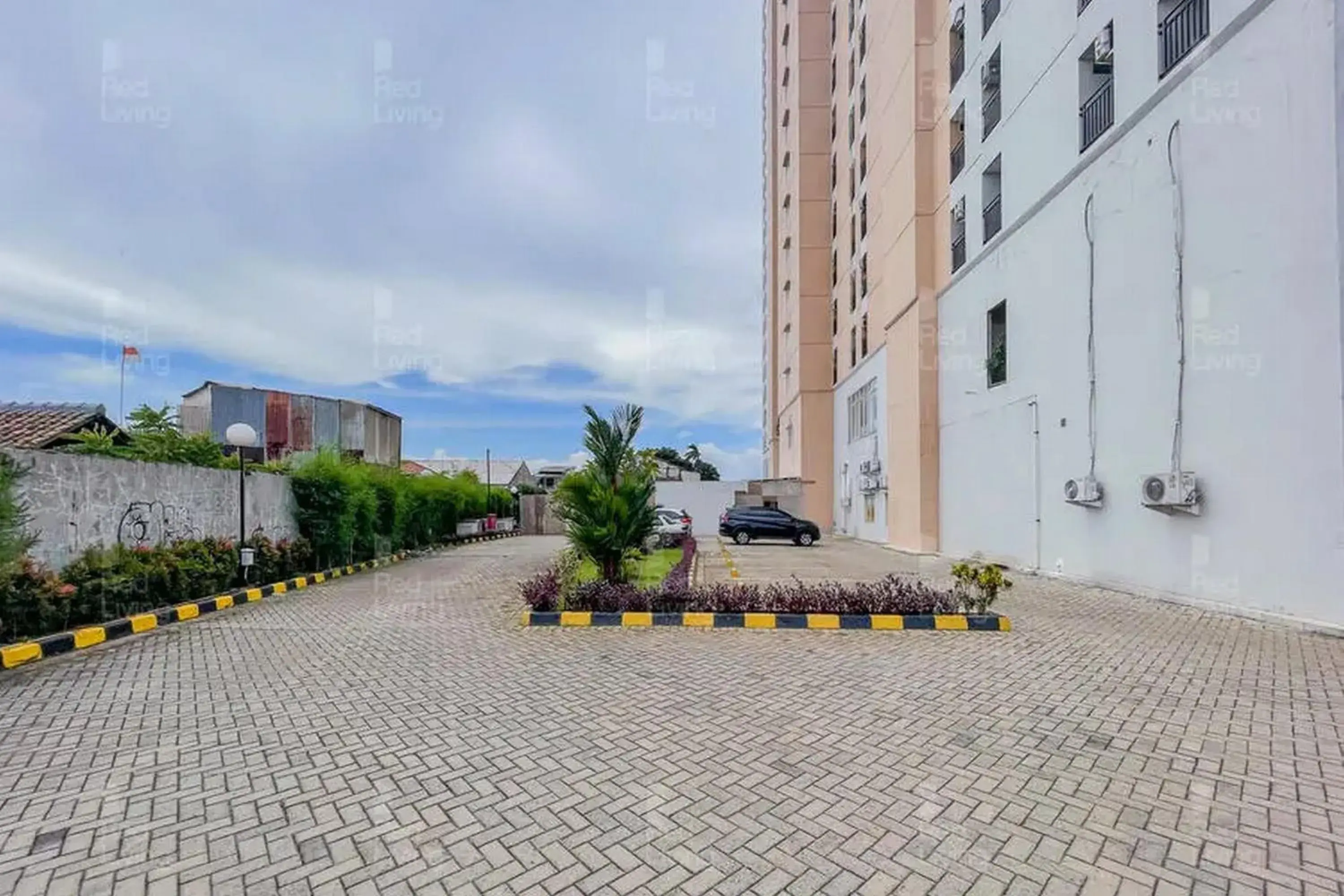Parking in RedLiving Apartemen Green Lake View Cimanggis - WIN Property Parking in RedLiving Apartemen Green Lake View Cimanggis - WIN Property