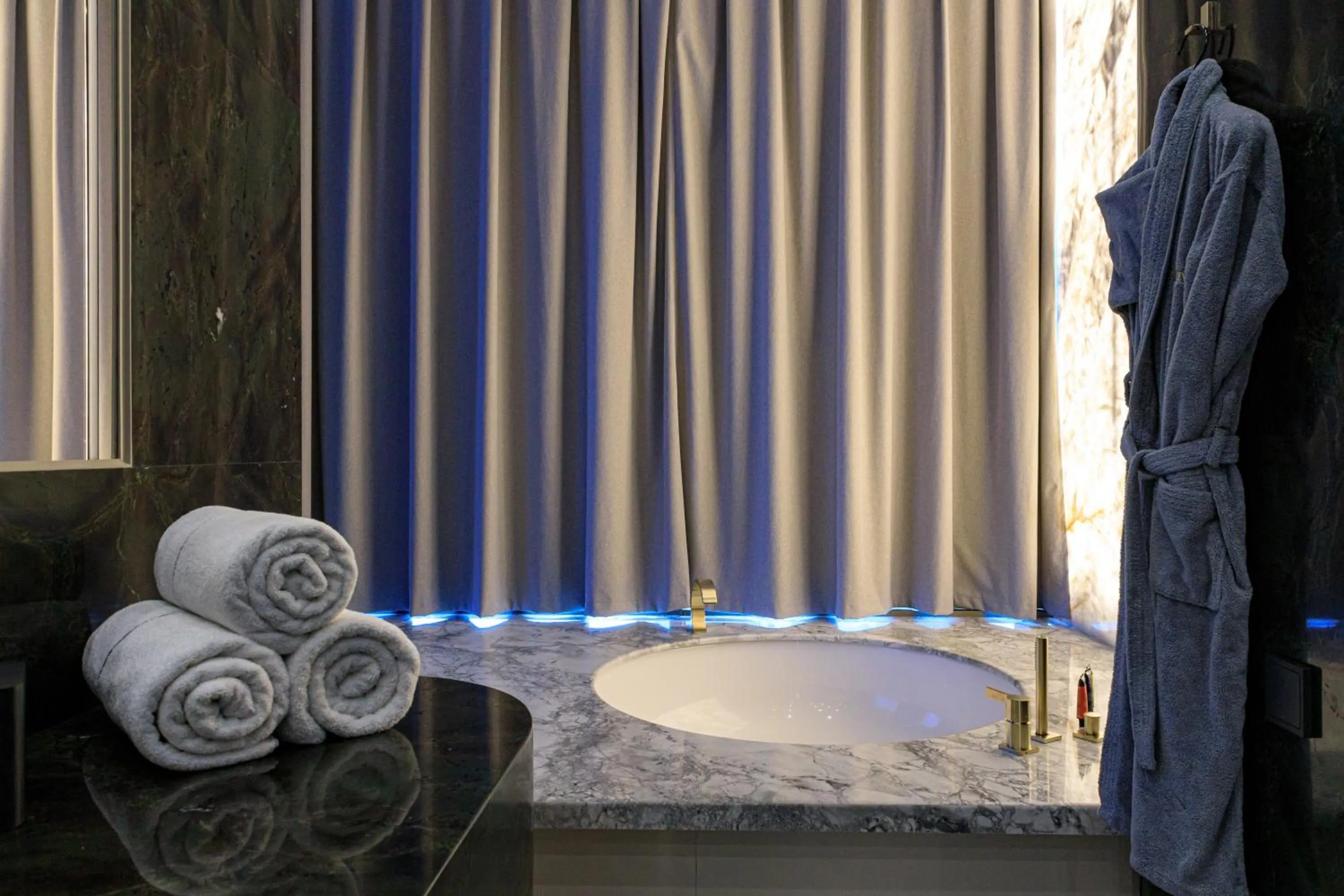 Bathroom in Seven Visions Resort and Places, the Dvin