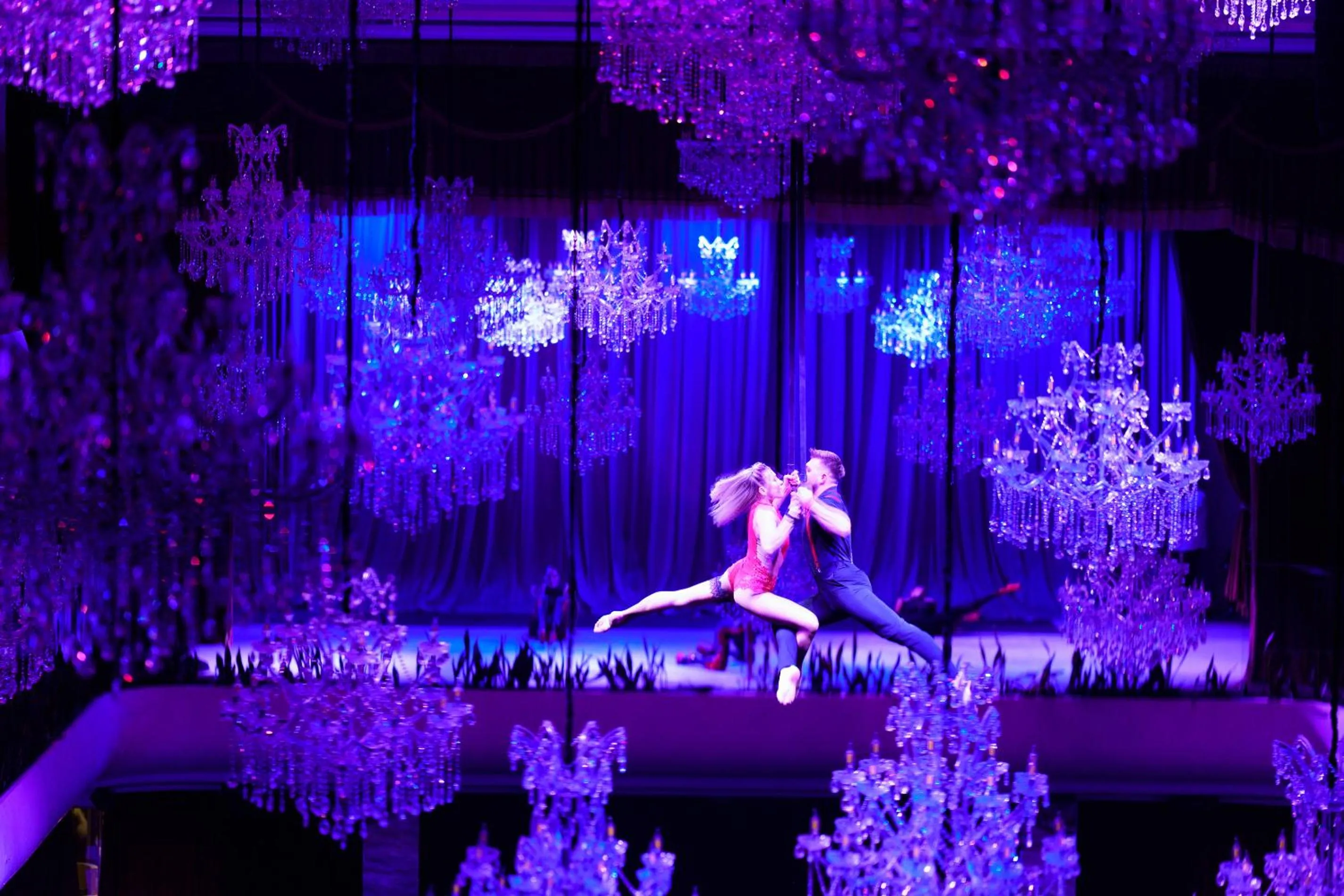 Entertainment in Seven Visions Resort and Places, the Dvin