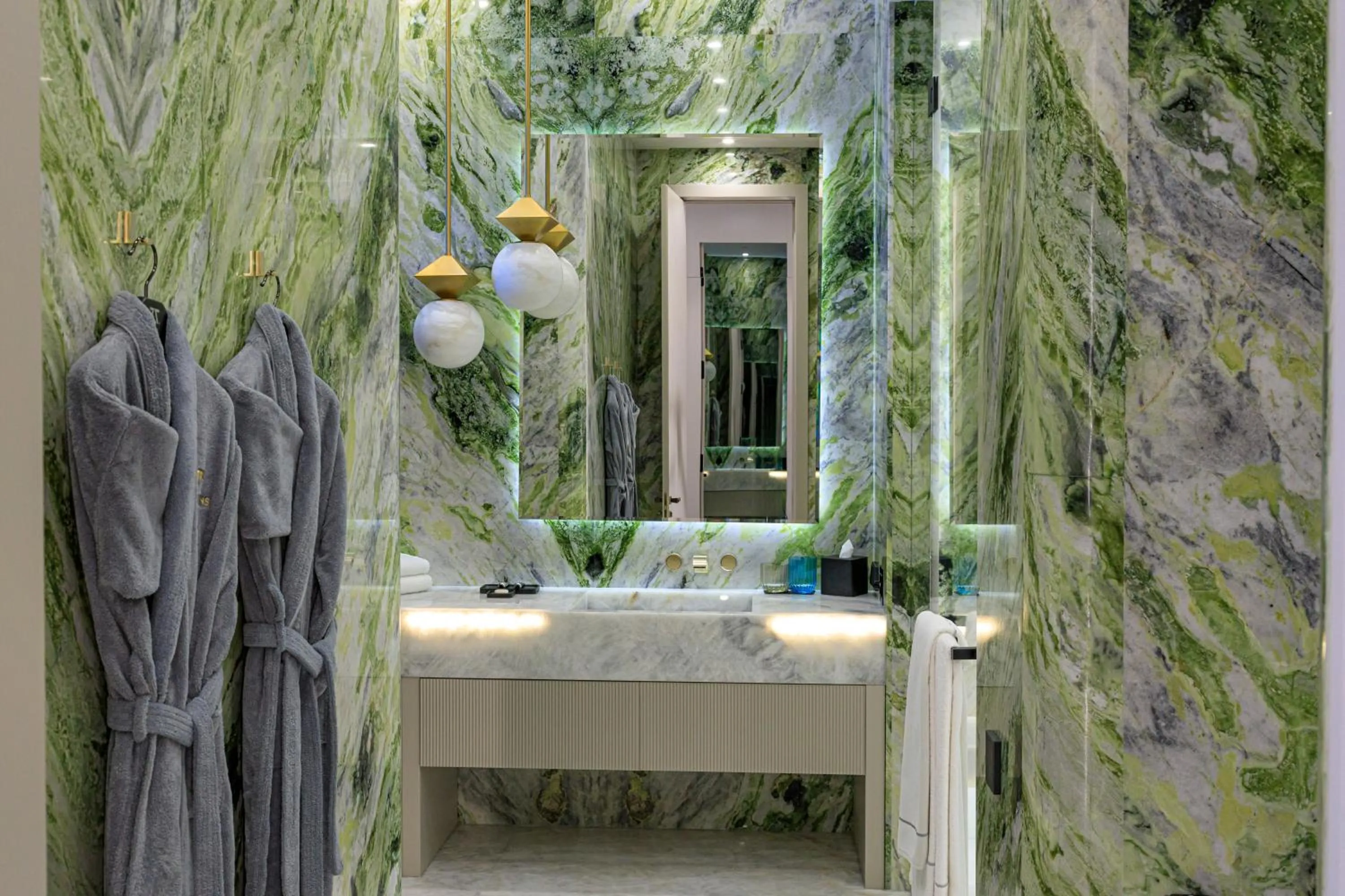 Bathroom in Seven Visions Resort and Places, the Dvin