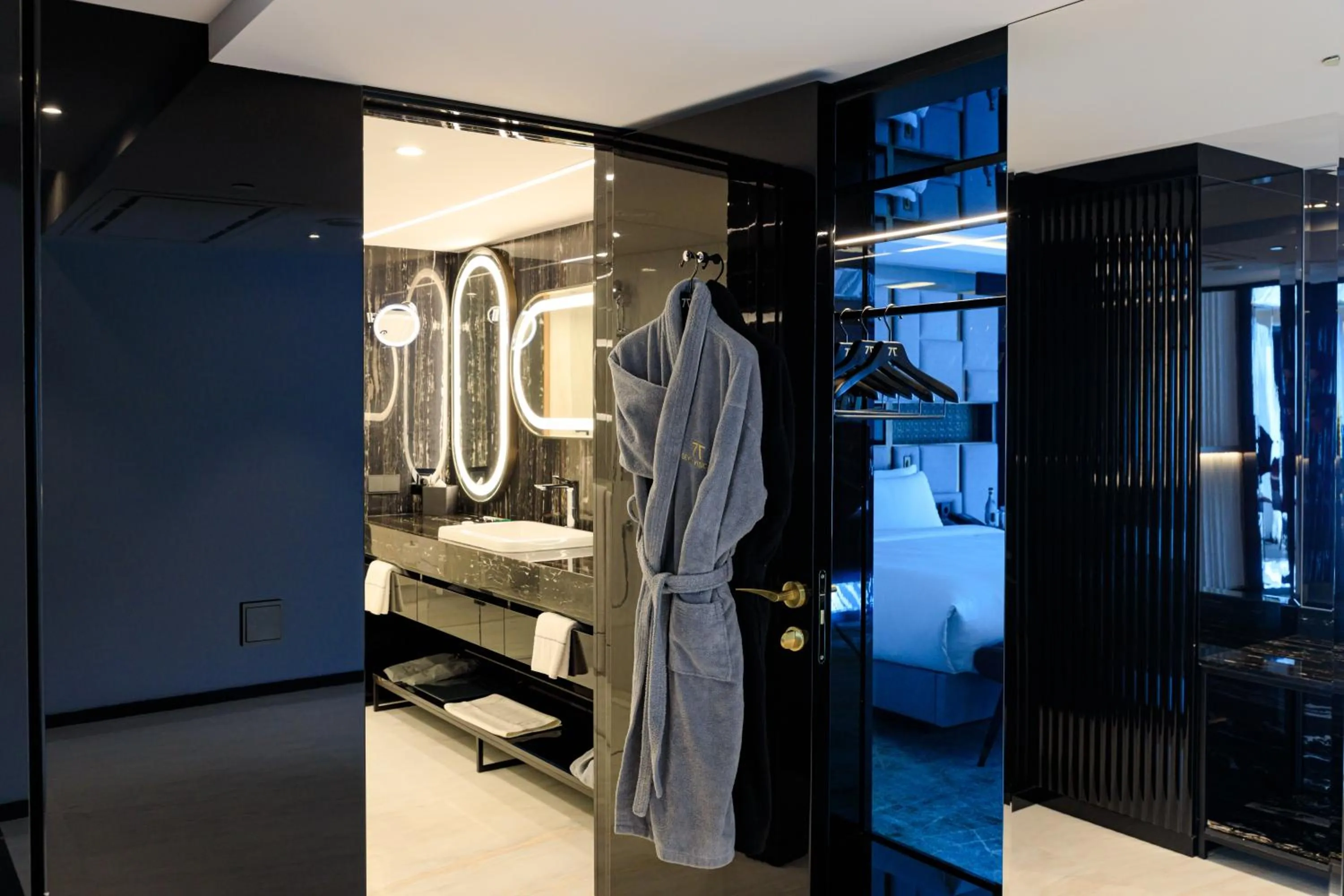 Bathroom, Bed in Seven Visions Resort and Places, the Dvin