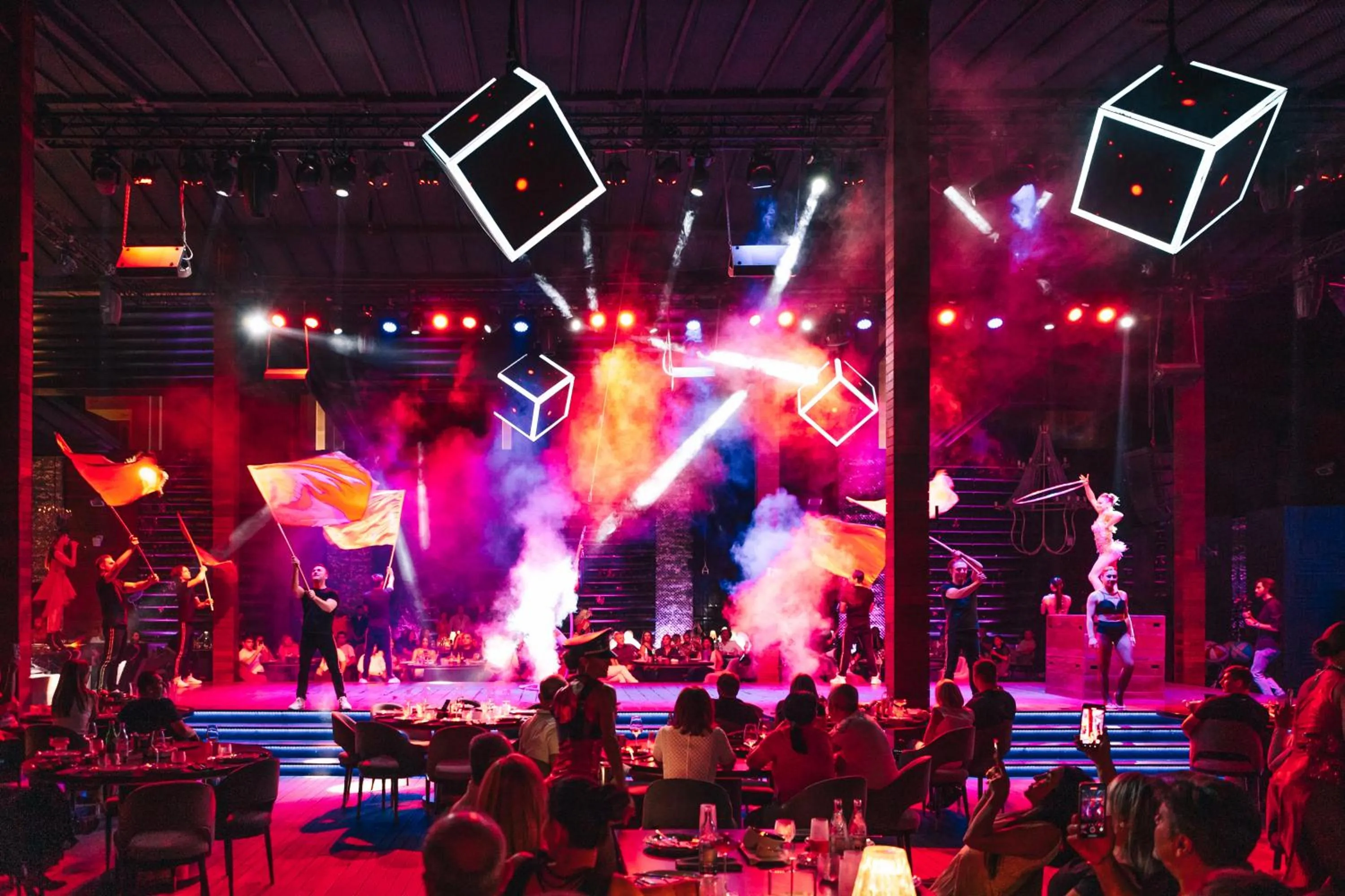 Entertainment in Seven Visions Resort and Places, the Dvin