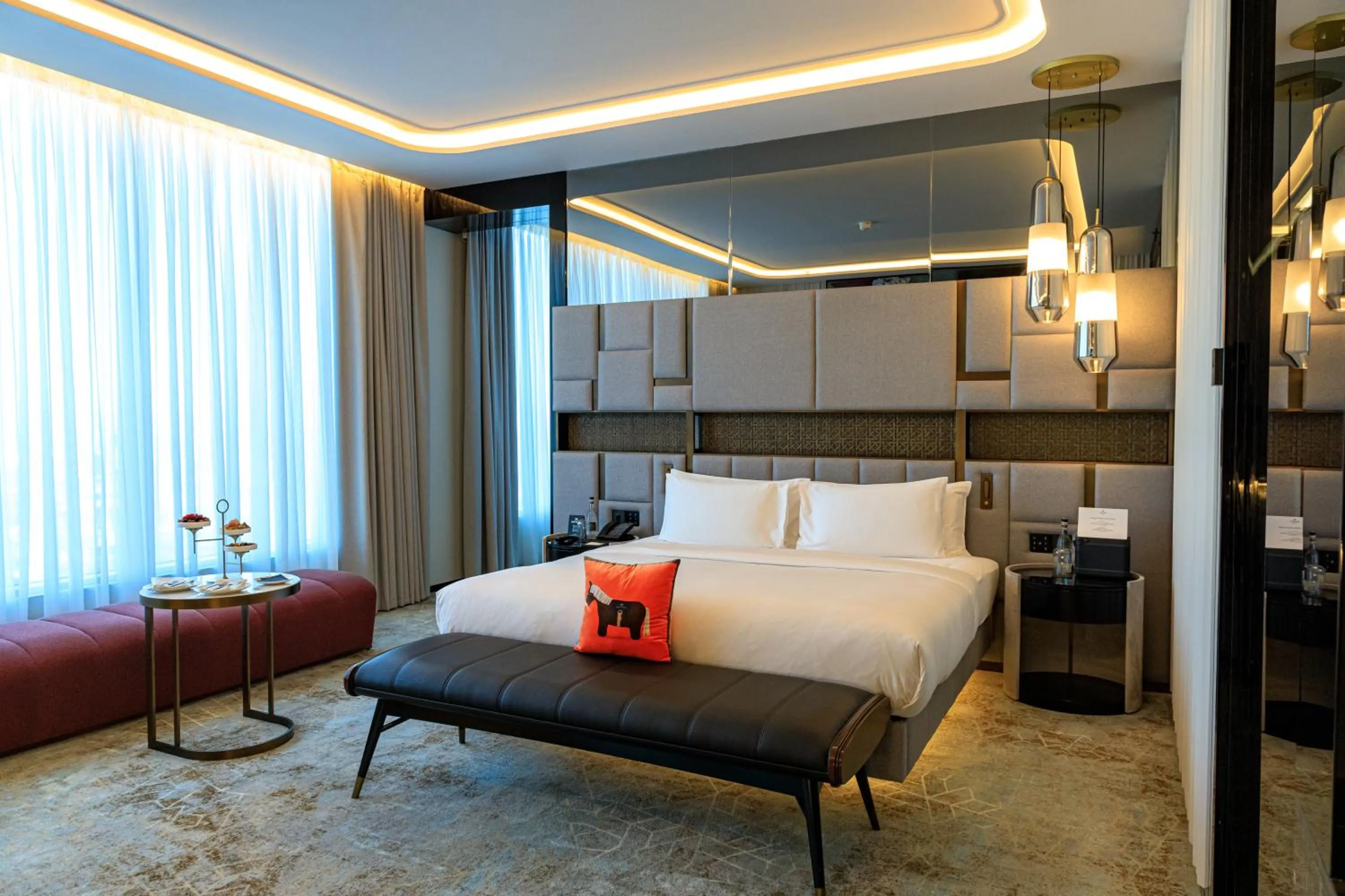 Bed in Seven Visions Resort and Places, the Dvin