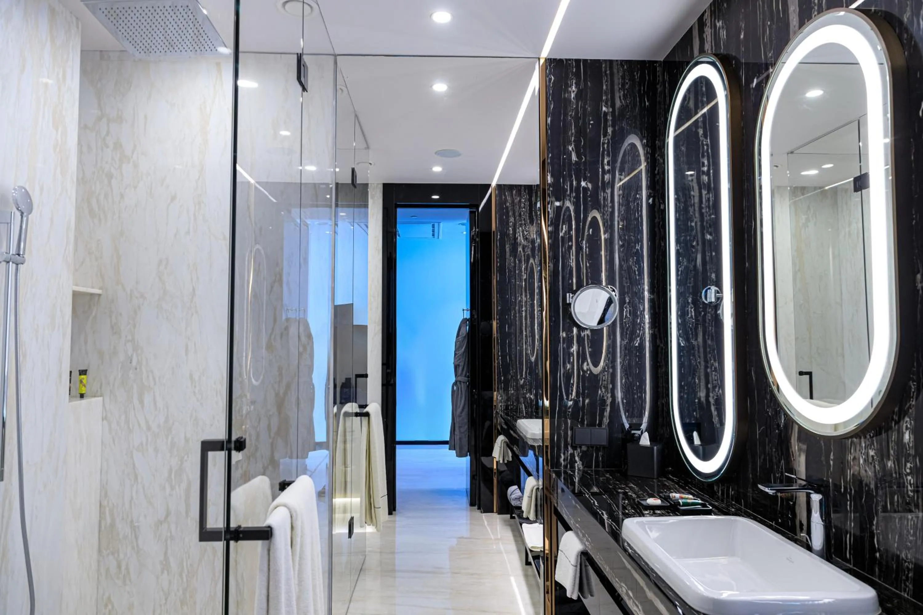 Bathroom in Seven Visions Resort and Places, the Dvin