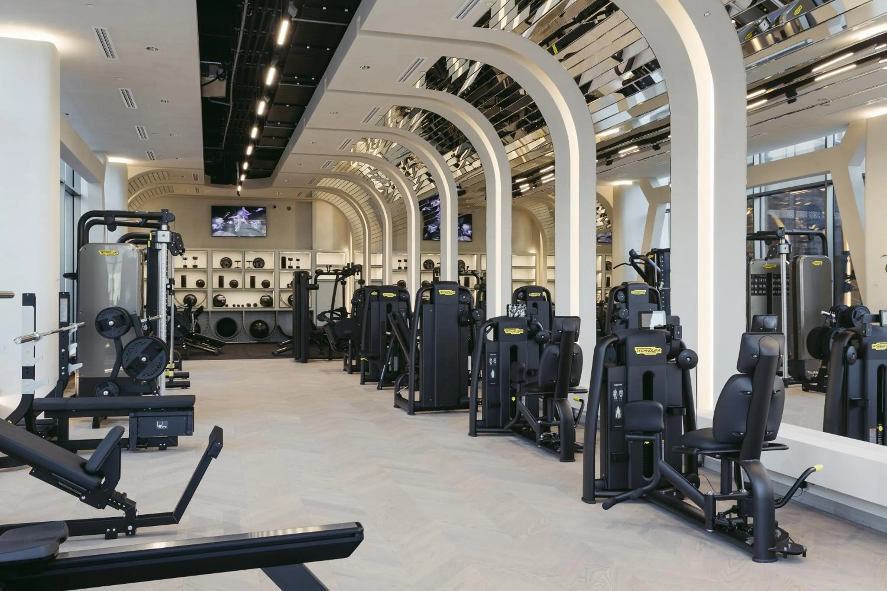 Fitness centre/facilities in Seven Visions Resort and Places, the Dvin