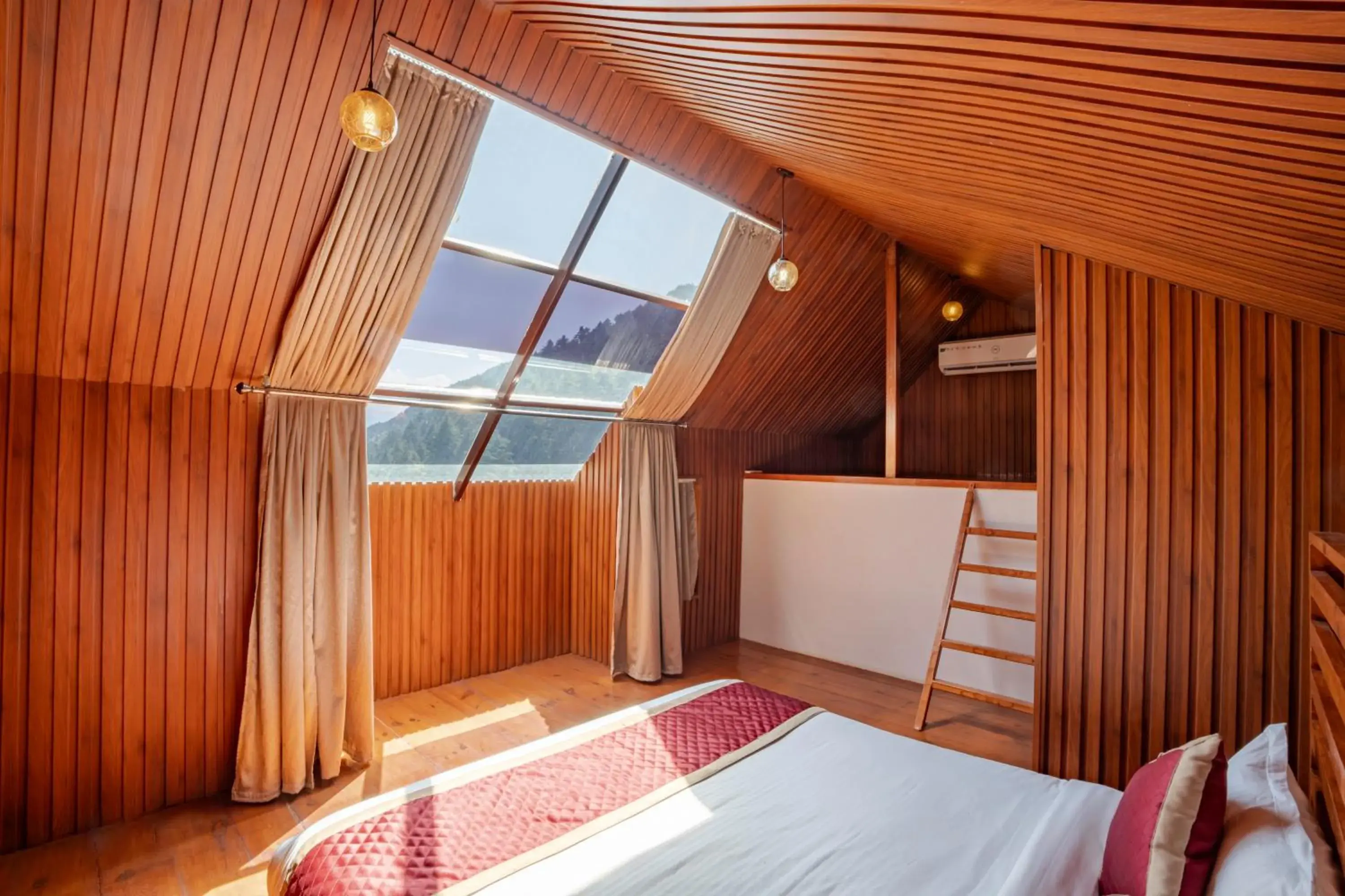 Deluxe Family Suite in WOW STAYZ2 Ashoka Grand Deluxe Family Suite in WOW STAYZ2 Ashoka Grand