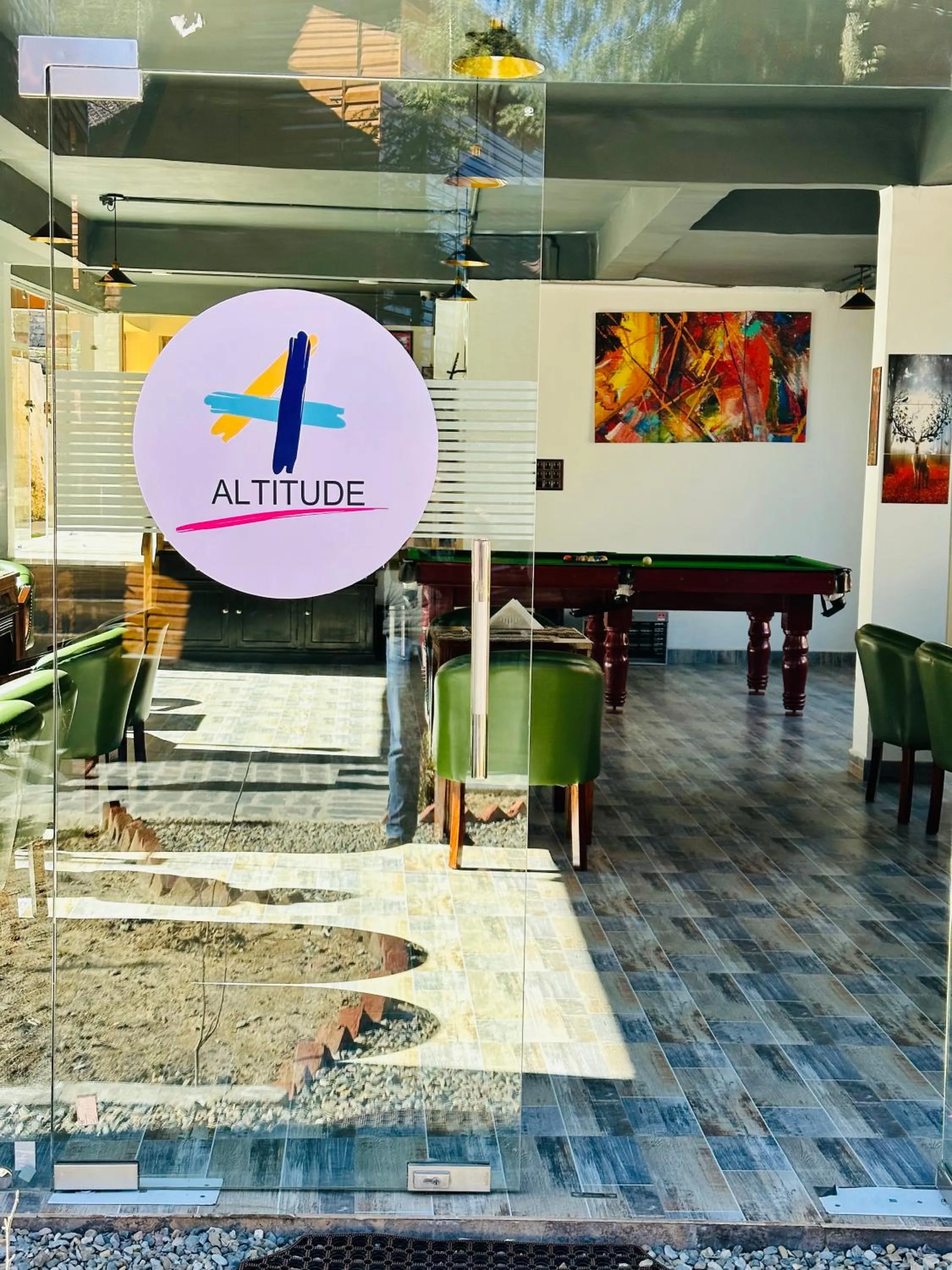 Restaurant/places to eat in WOW STAYZ2 Ashoka Grand