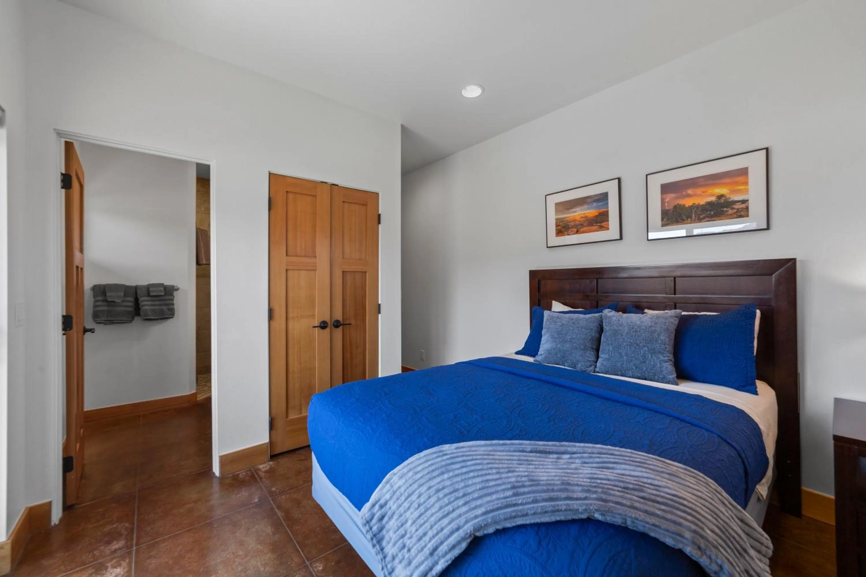 Bed in 57 Robber's Roost