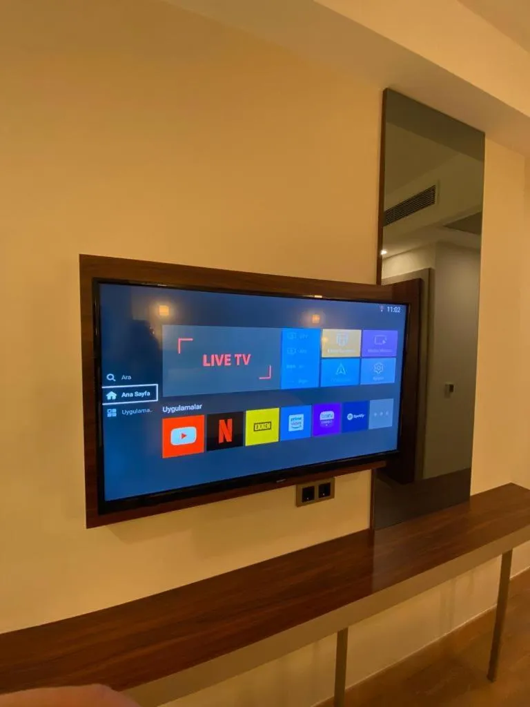 TV and multimedia in GRAND HAMİT By Karadayı Airport Hotel