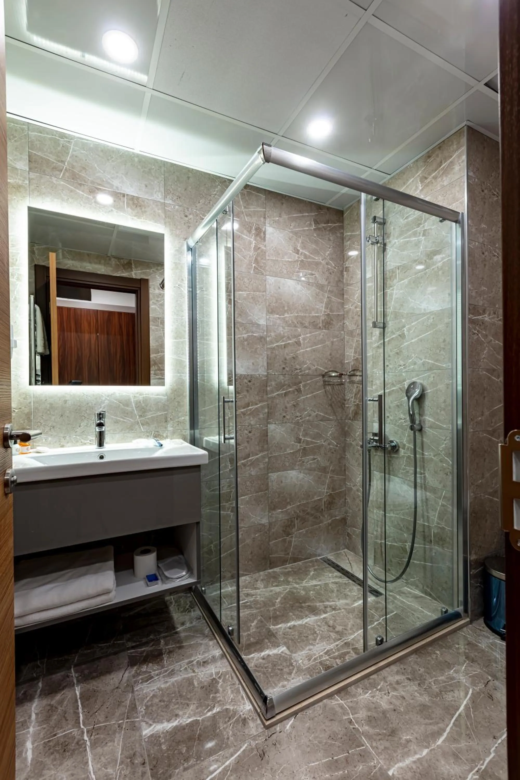 GRAND HAMİT By Karadayı Airport Hotel