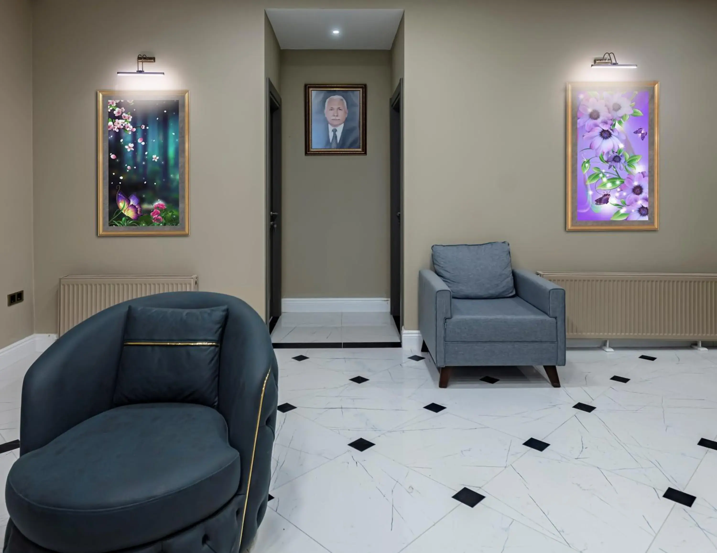 Living room in GRAND HAMİT By Karadayı Airport Hotel Living room in GRAND HAMİT By Karadayı Airport Hotel