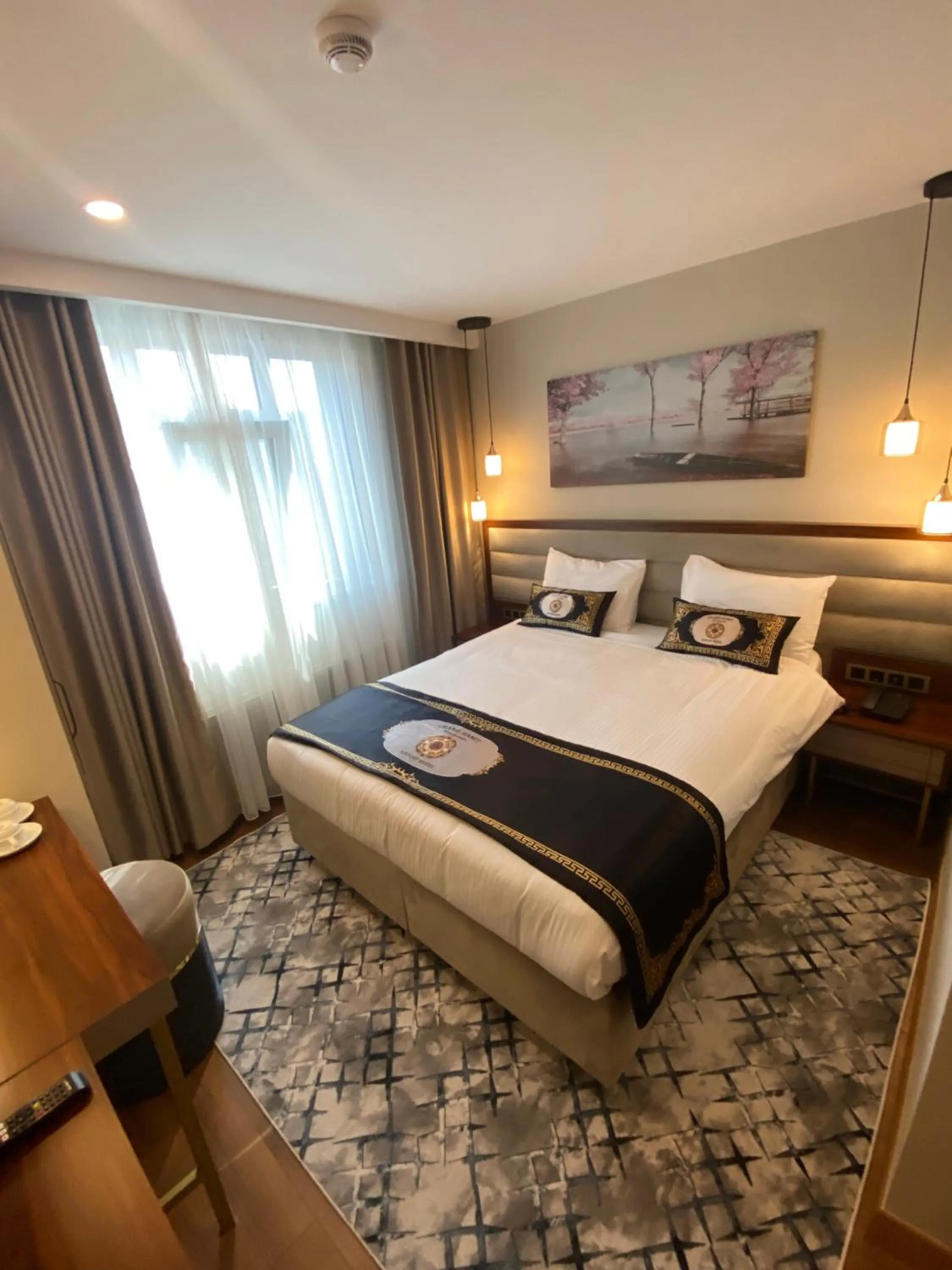 Photo of the whole room in GRAND HAMİT By Karadayı Airport Hotel