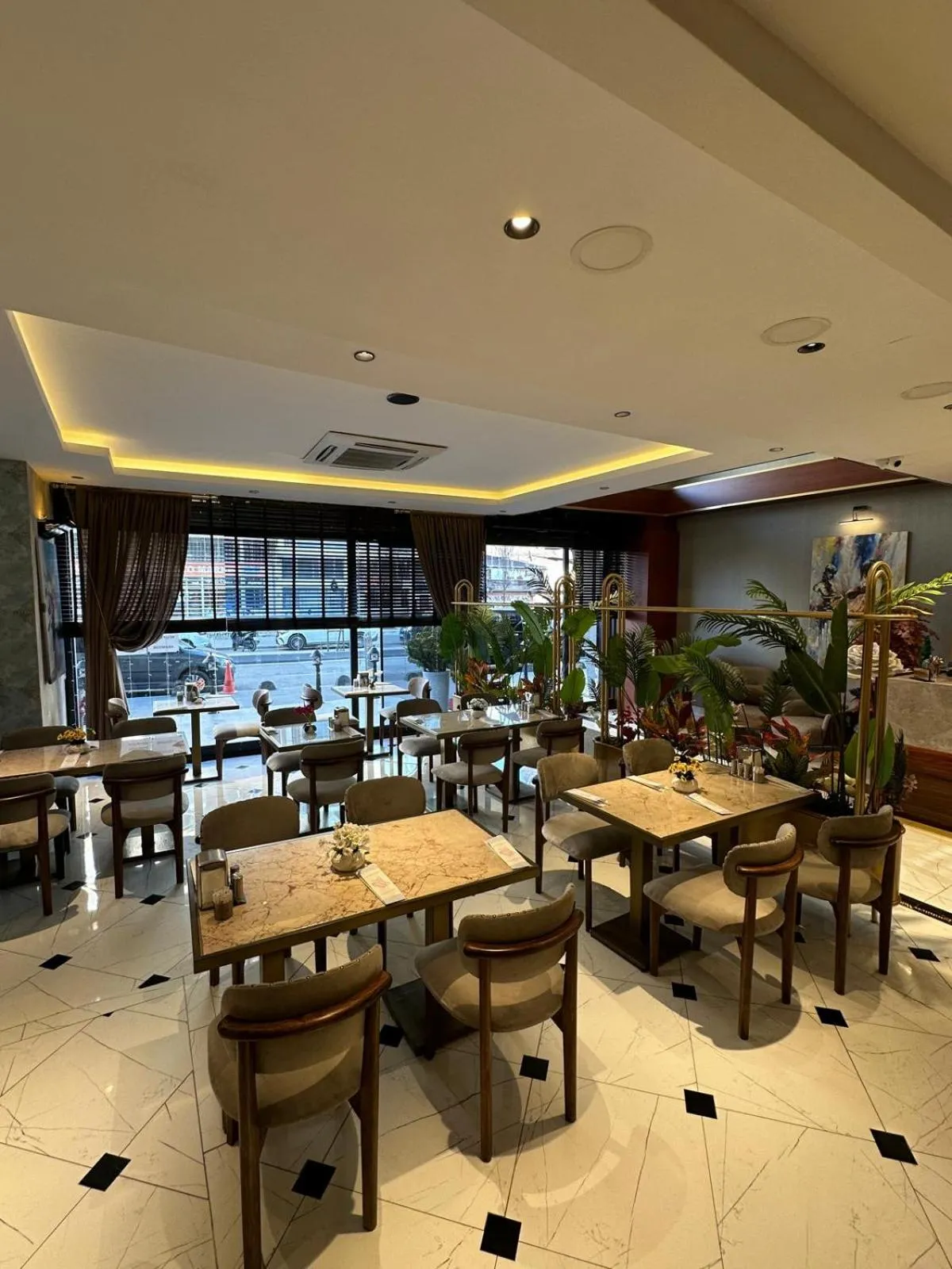 GRAND HAMİT By Karadayı Airport Hotel