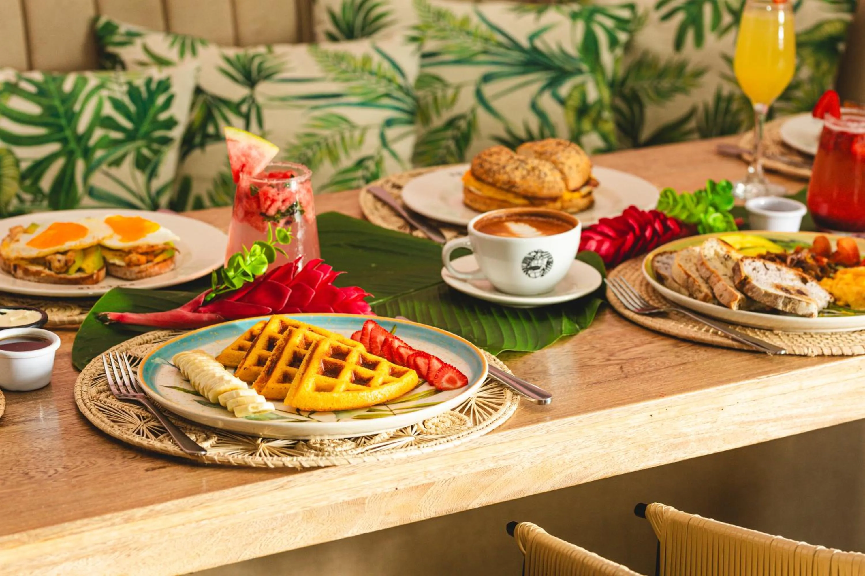 Breakfast in Al Alma Apart-Suites