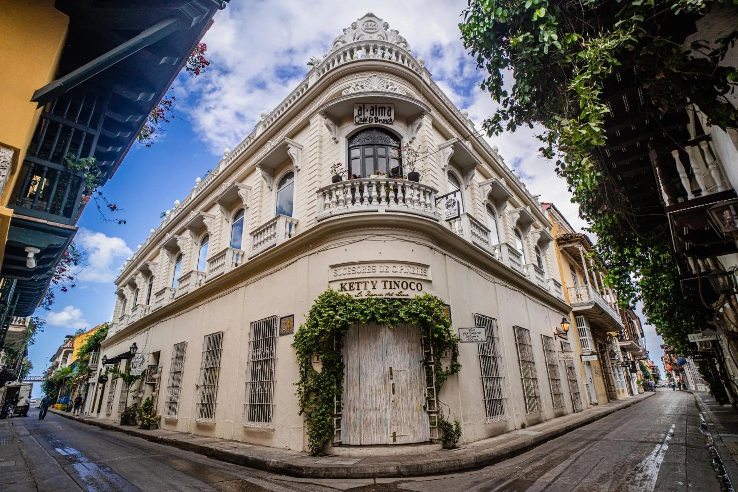 Property building in Al Alma Apart-Suites