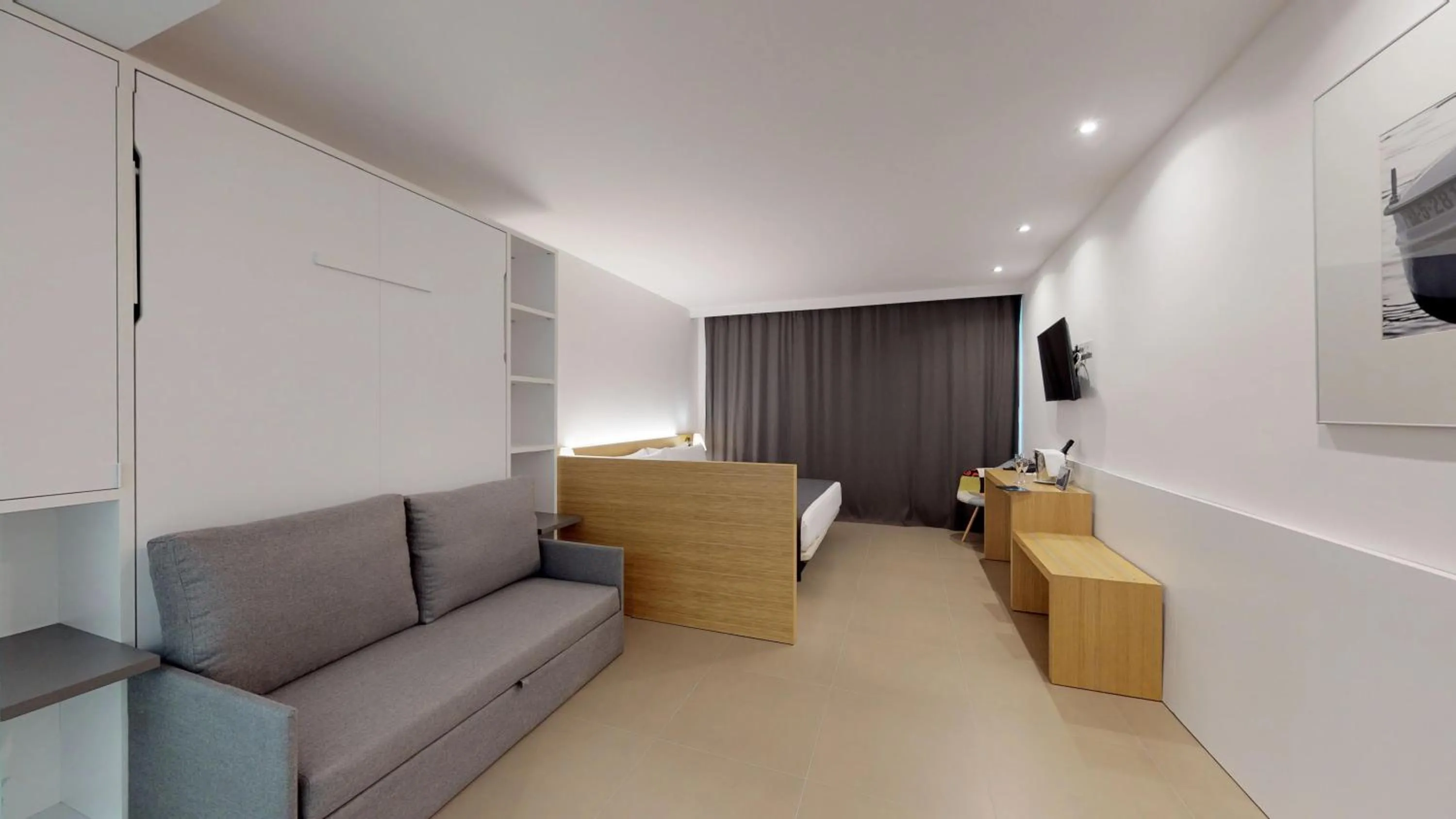 Photo of the whole room in Gran Hotel Reymar 4 Sup