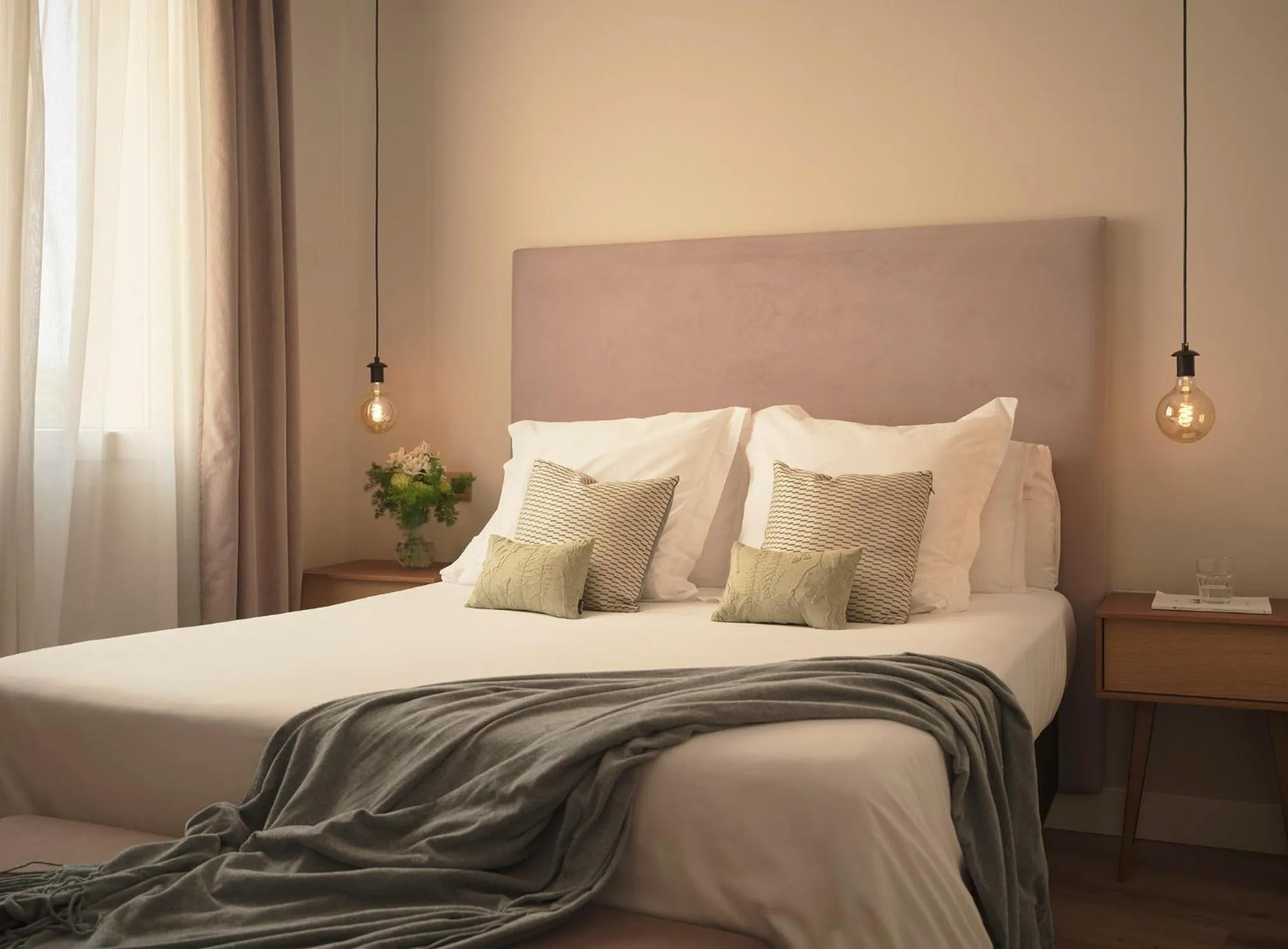 Bedroom, Bed in Hotel Real Segovia by Recordis Hotels