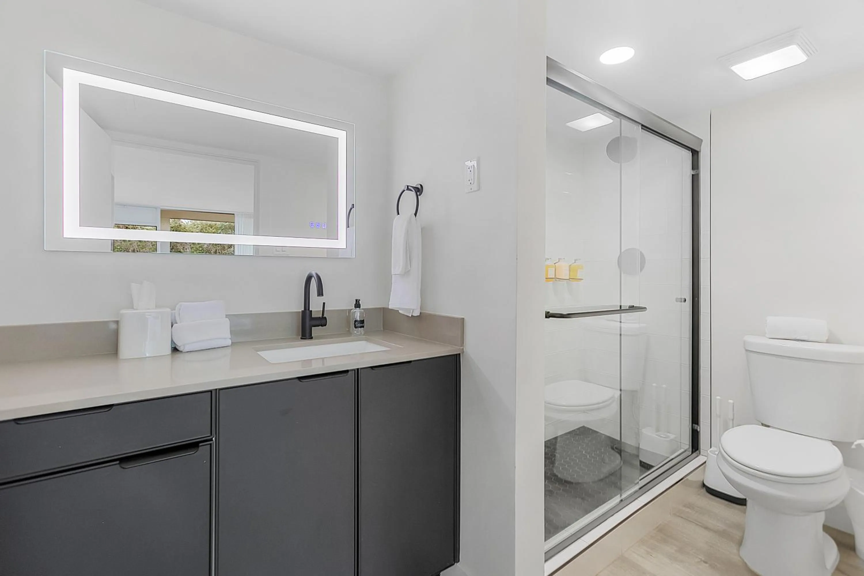 Bathroom in Papago Scottsdale by Reside, Trademark Collection by Wyndham