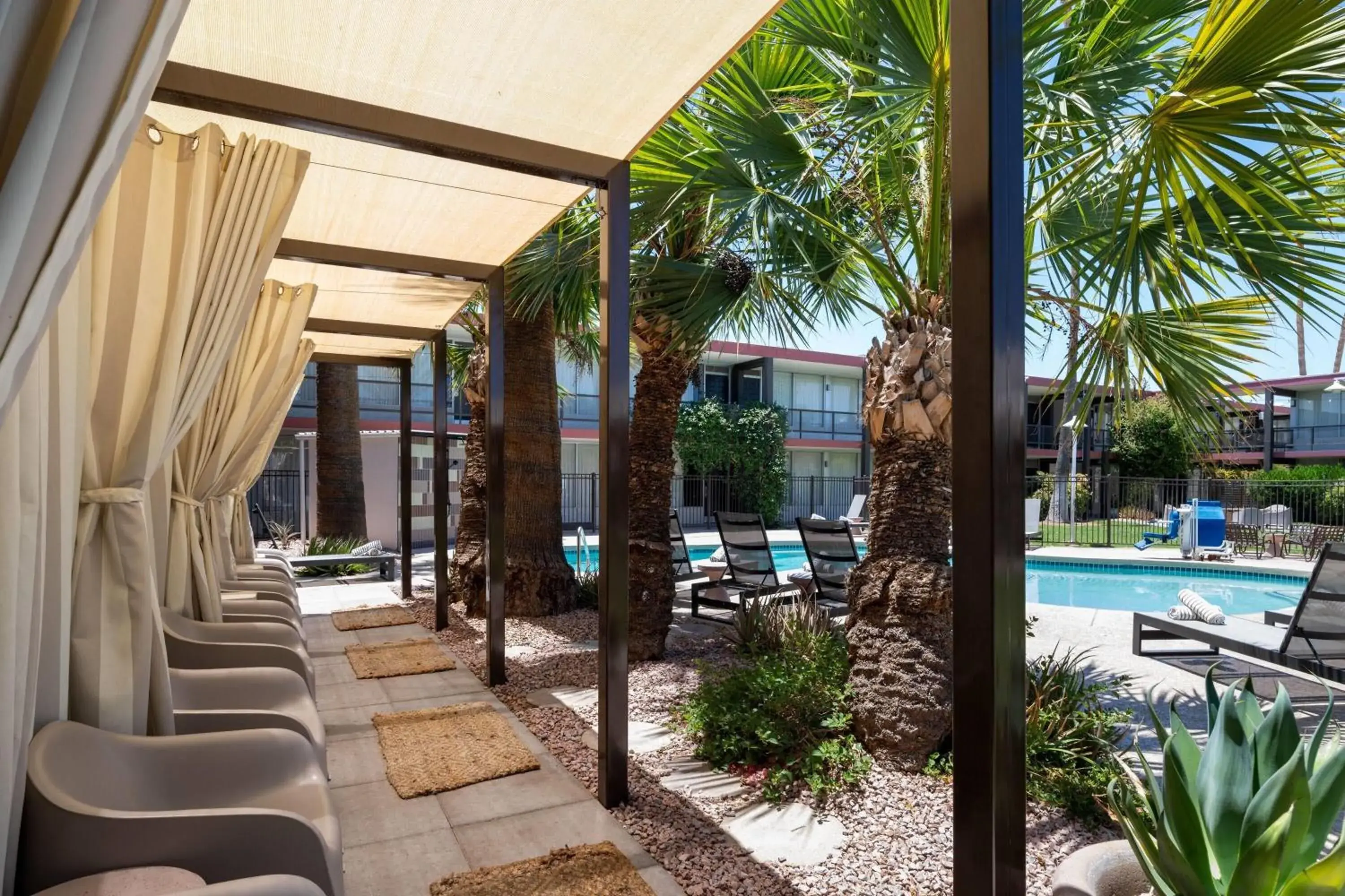 Swimming pool in Papago Scottsdale by Reside, Trademark Collection by Wyndham Swimming pool in Papago Scottsdale by Reside, Trademark Collection by Wyndham