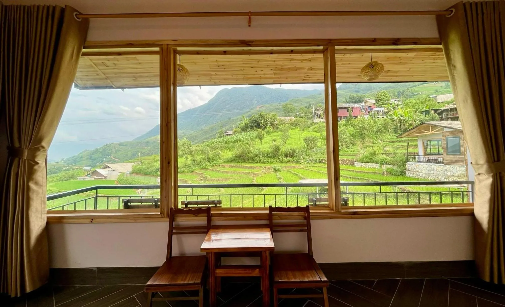 Day in S Plus Bungalow
