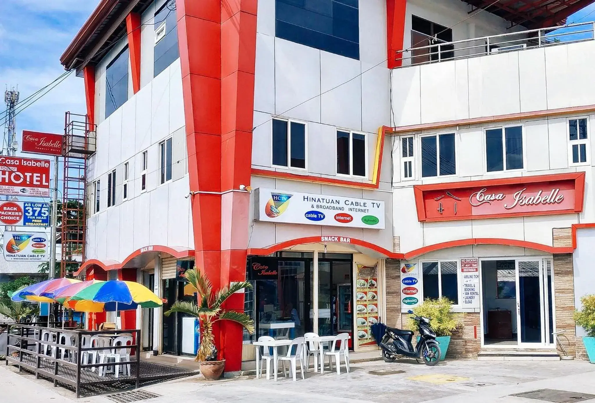 Property building in RedDoorz @ Isabelle Tourist Hotel Hinatuan Property building in RedDoorz @ Isabelle Tourist Hotel Hinatuan