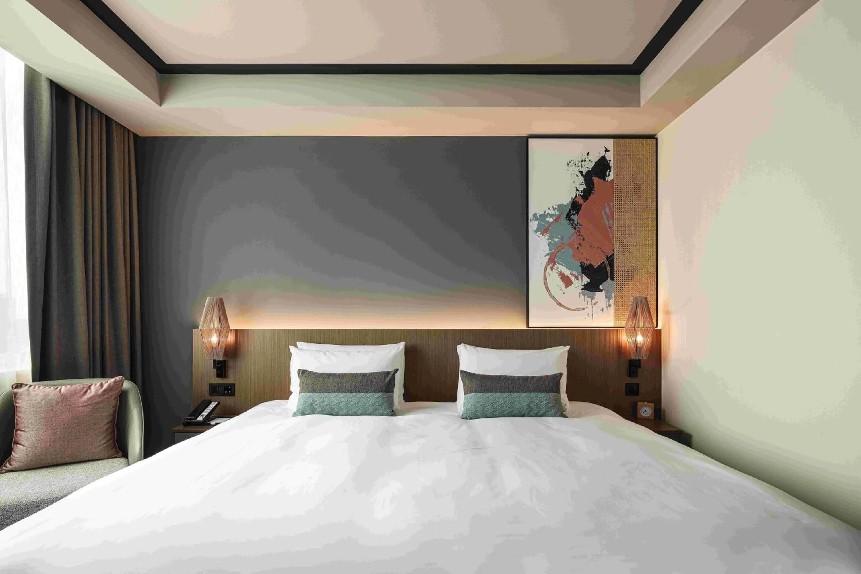 Bed in Solaria Nishitetsu Hotel Taipei Ximen