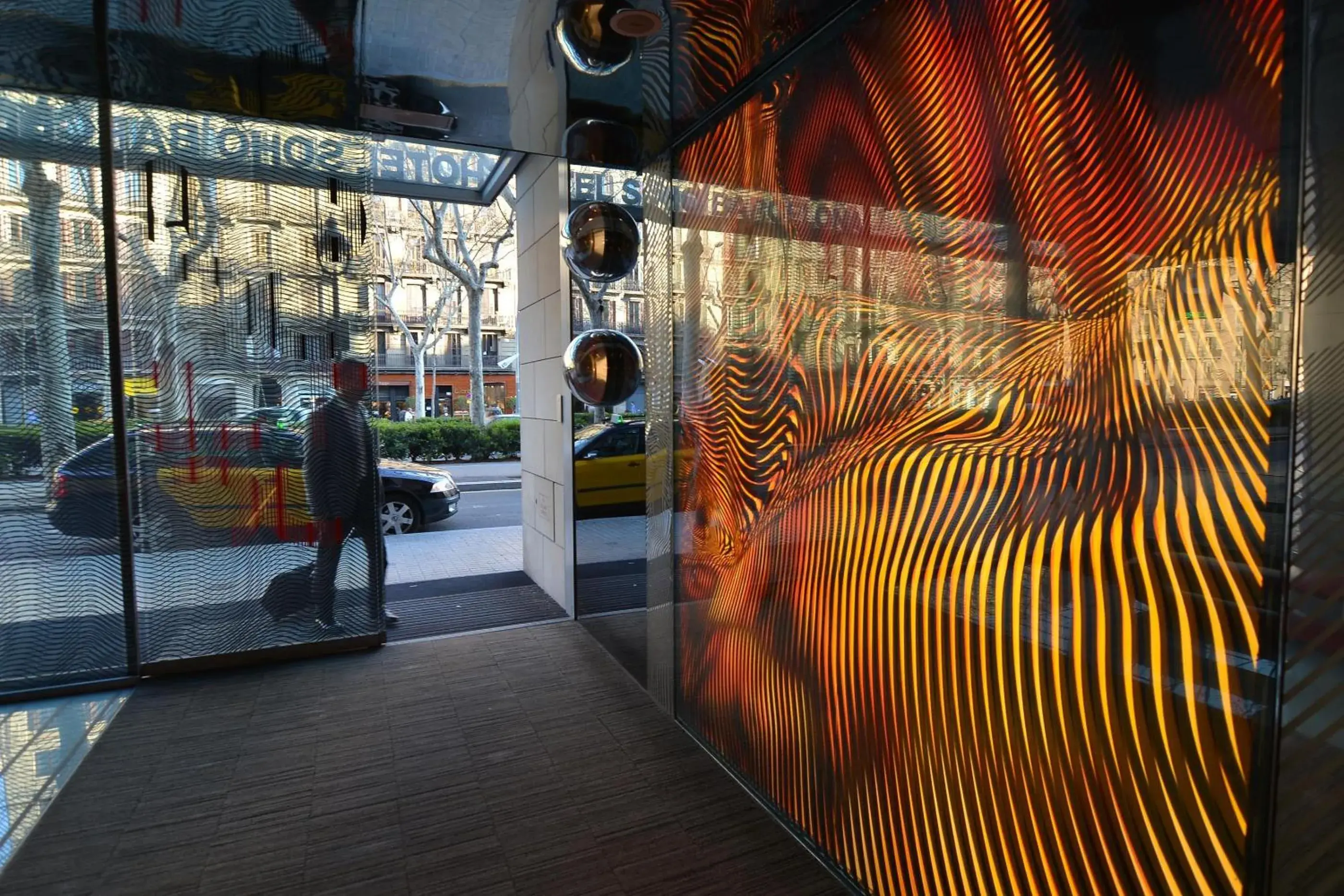 Facade/entrance in Hotel Soho Facade/entrance in Hotel Soho