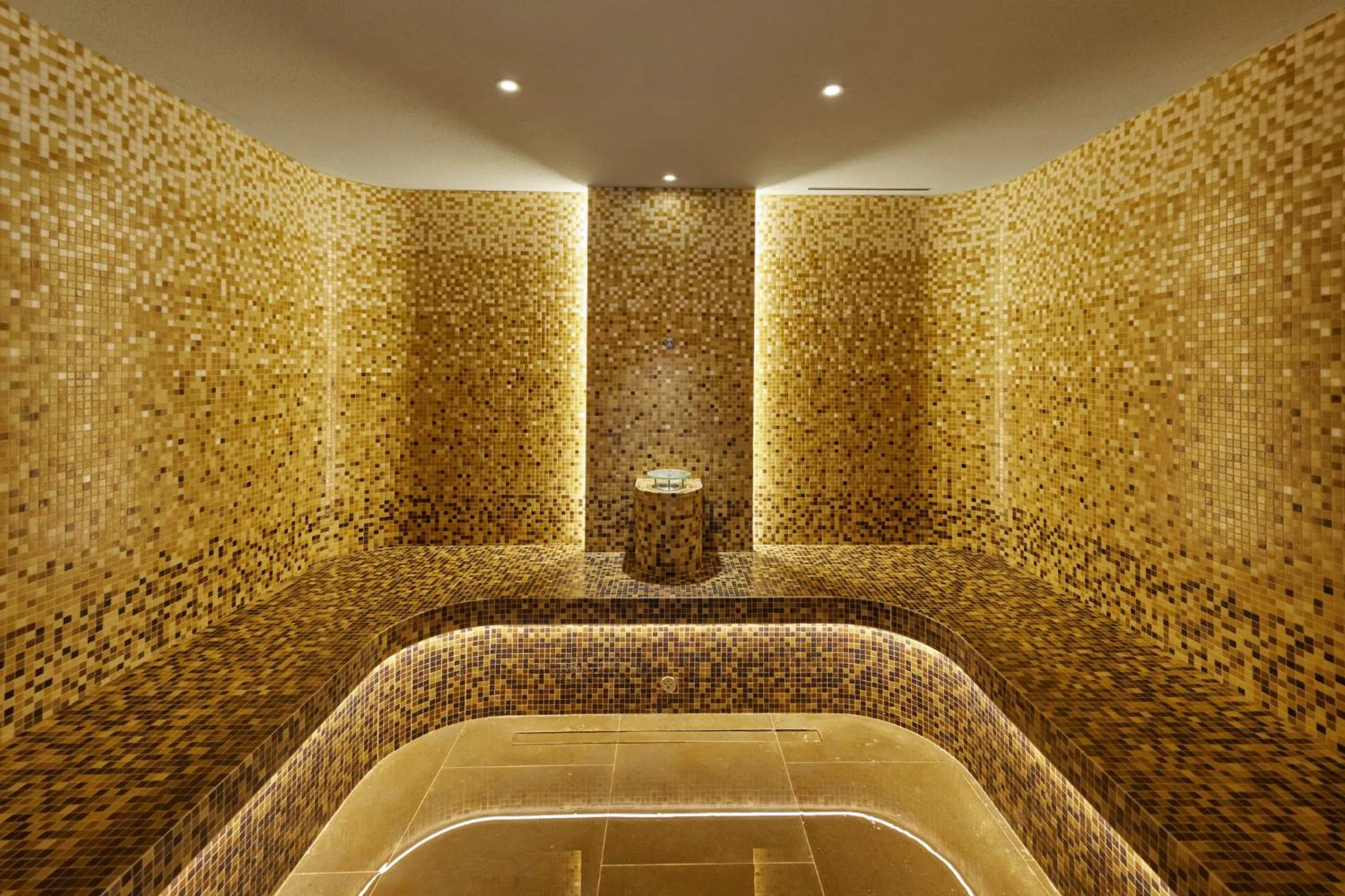 Spa and wellness centre/facilities in Mandarin Oriental, Costa Navarino