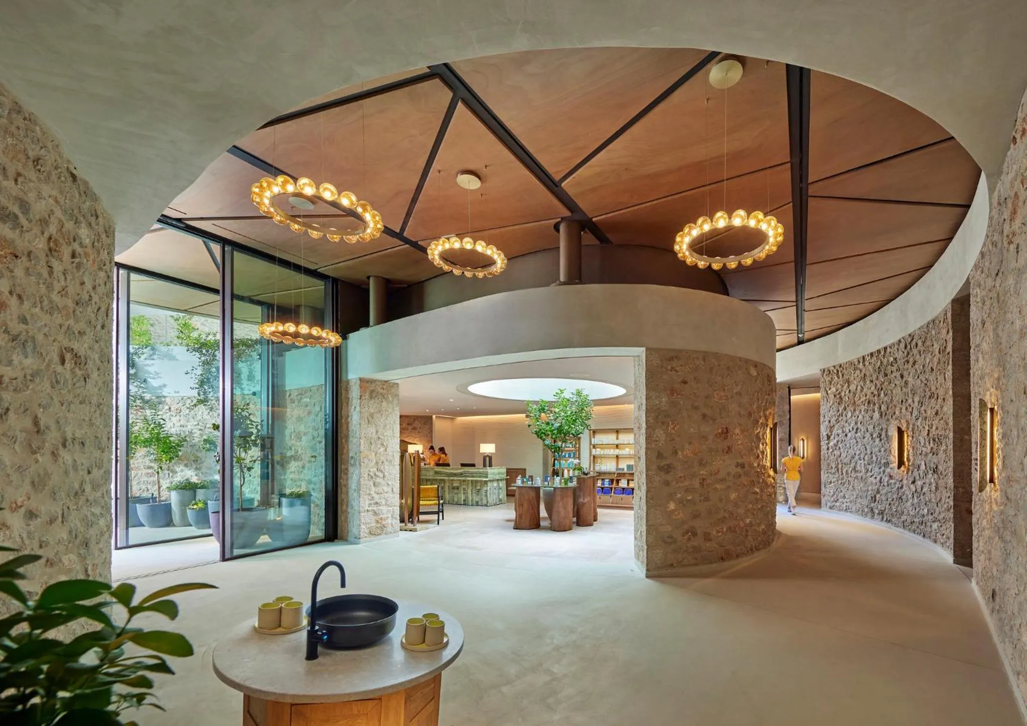 Lobby or reception in Mandarin Oriental, Costa Navarino