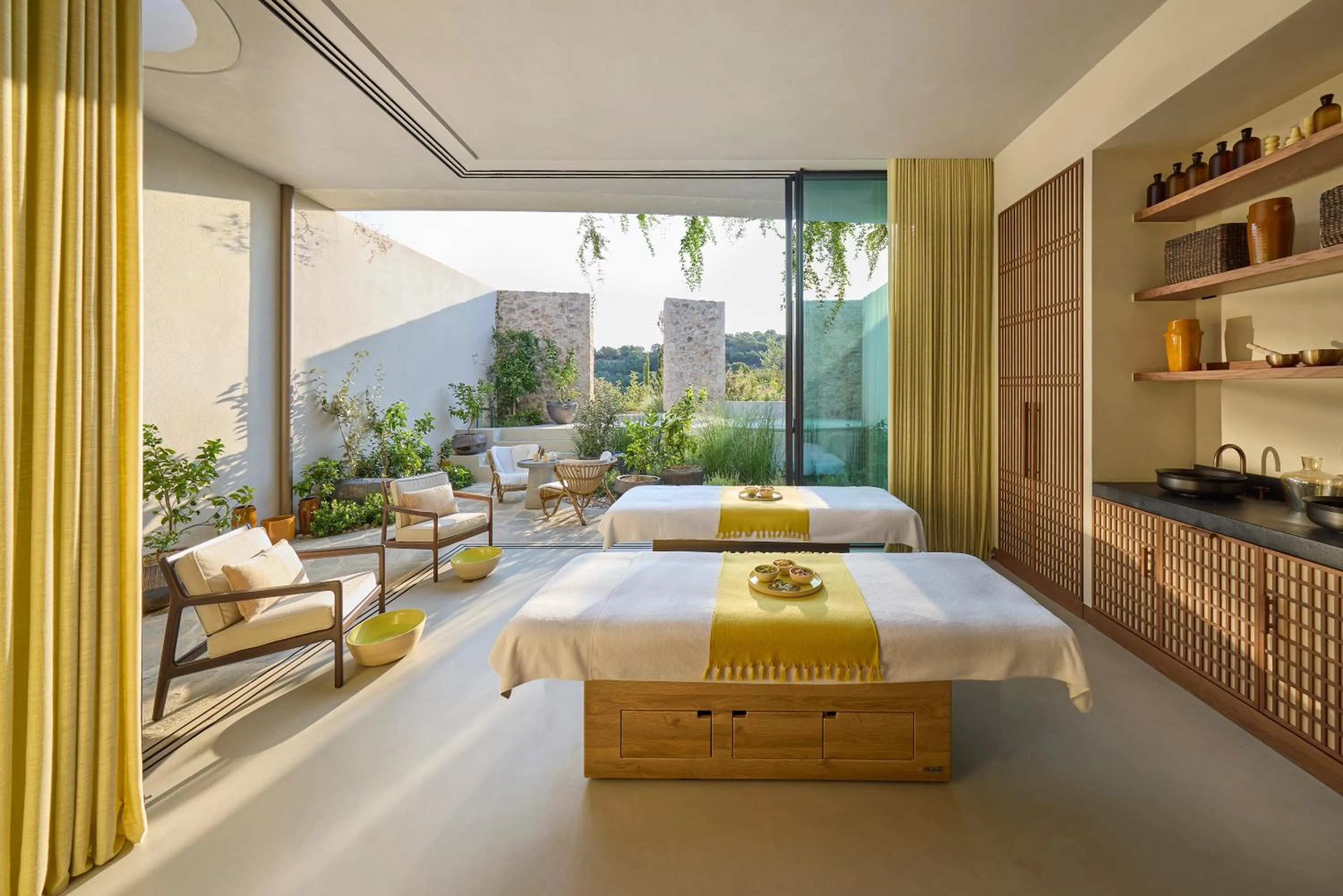 Massage in Mandarin Oriental, Costa Navarino