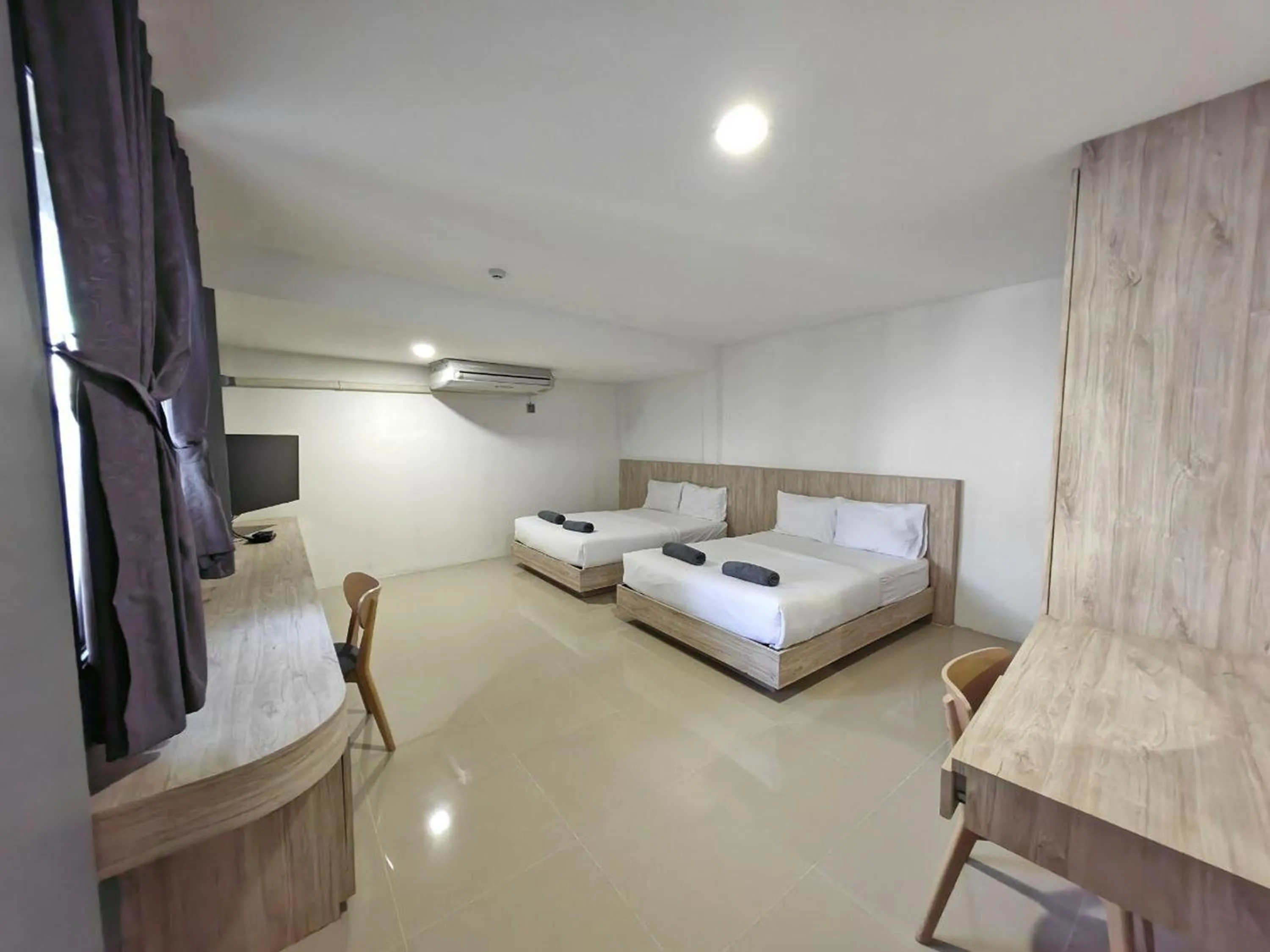 Bedroom, Bed in All day hostel at BTS Bang Chak