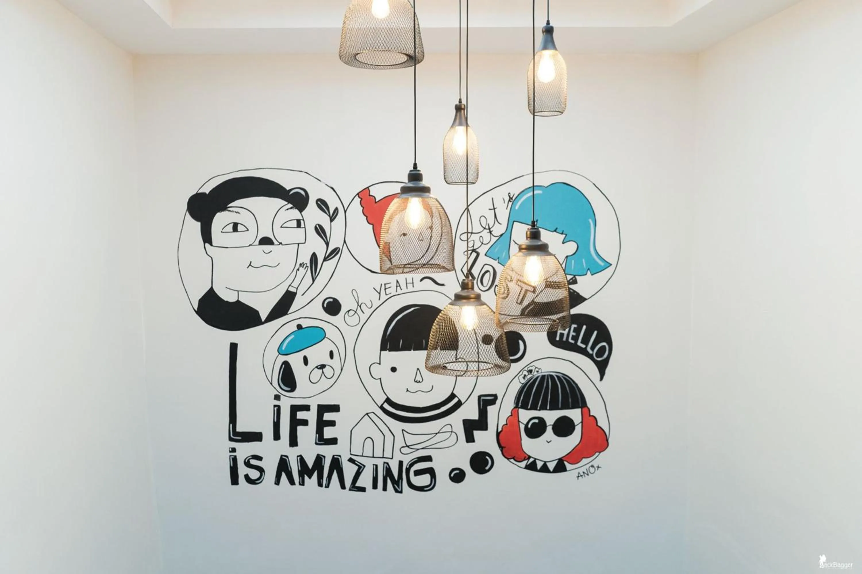 Area and facilities in All day hostel at BTS Bang Chak