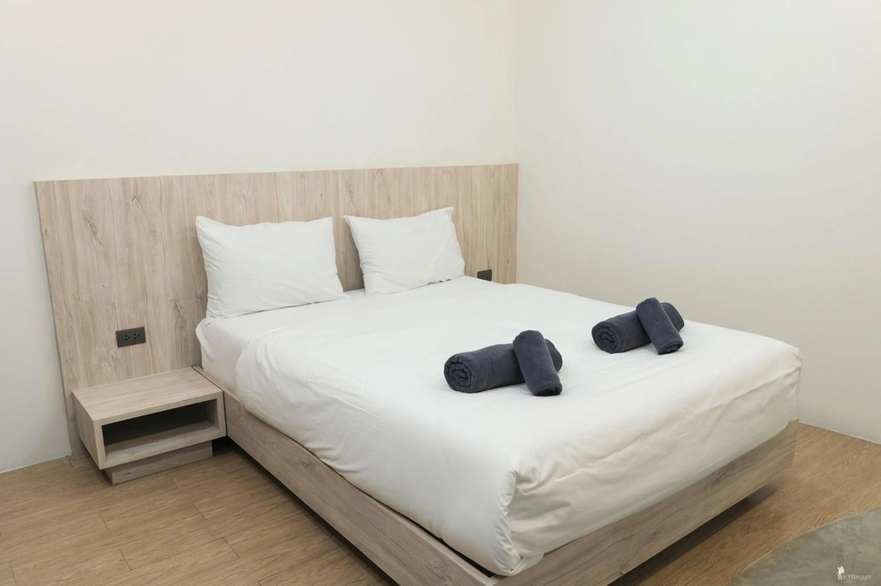 Bedroom, Bed in All day hostel at BTS Bang Chak