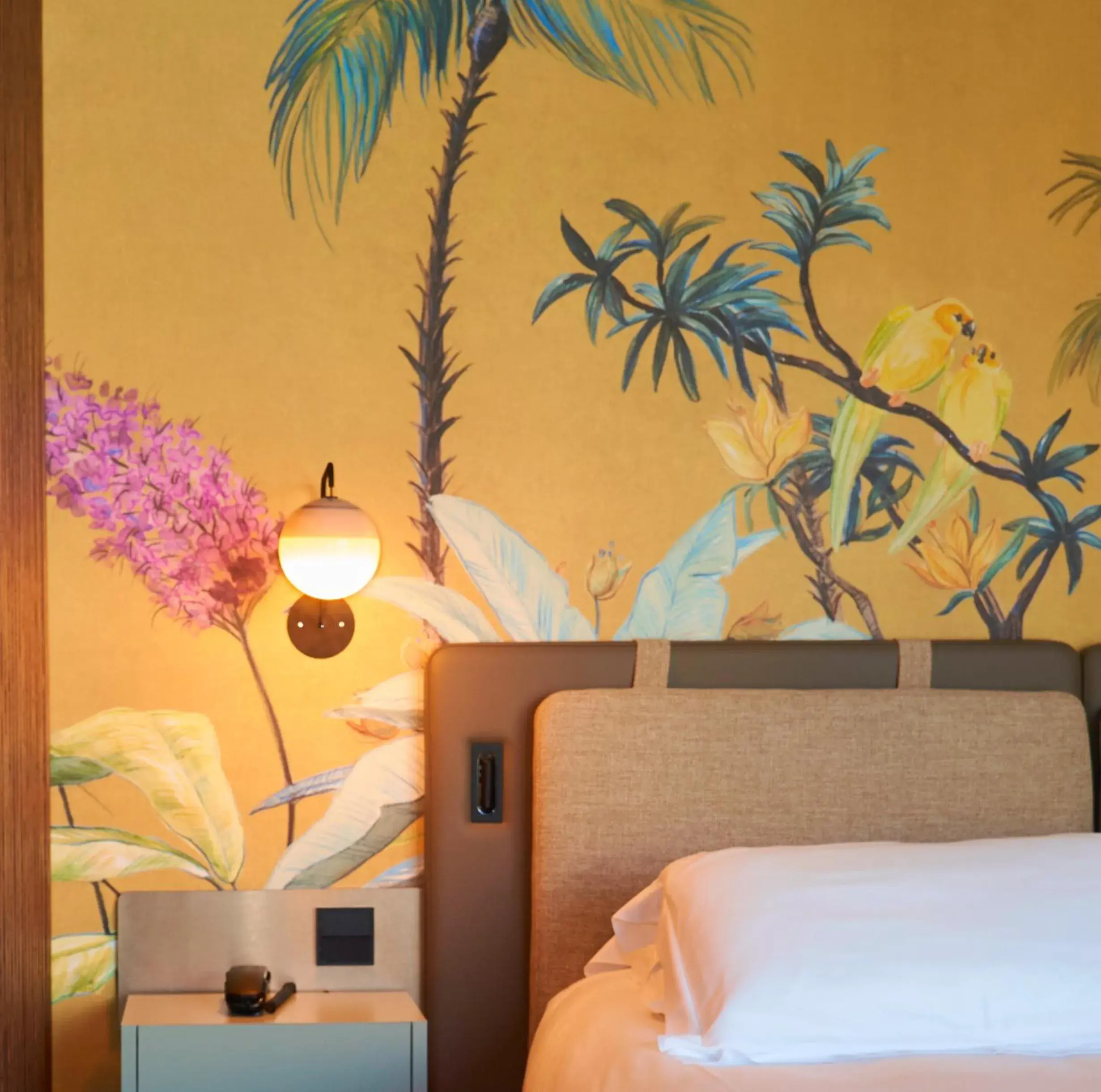 Decorative detail, Bed in Hotel Villa Emilia Decorative detail, Bed in Hotel Villa Emilia