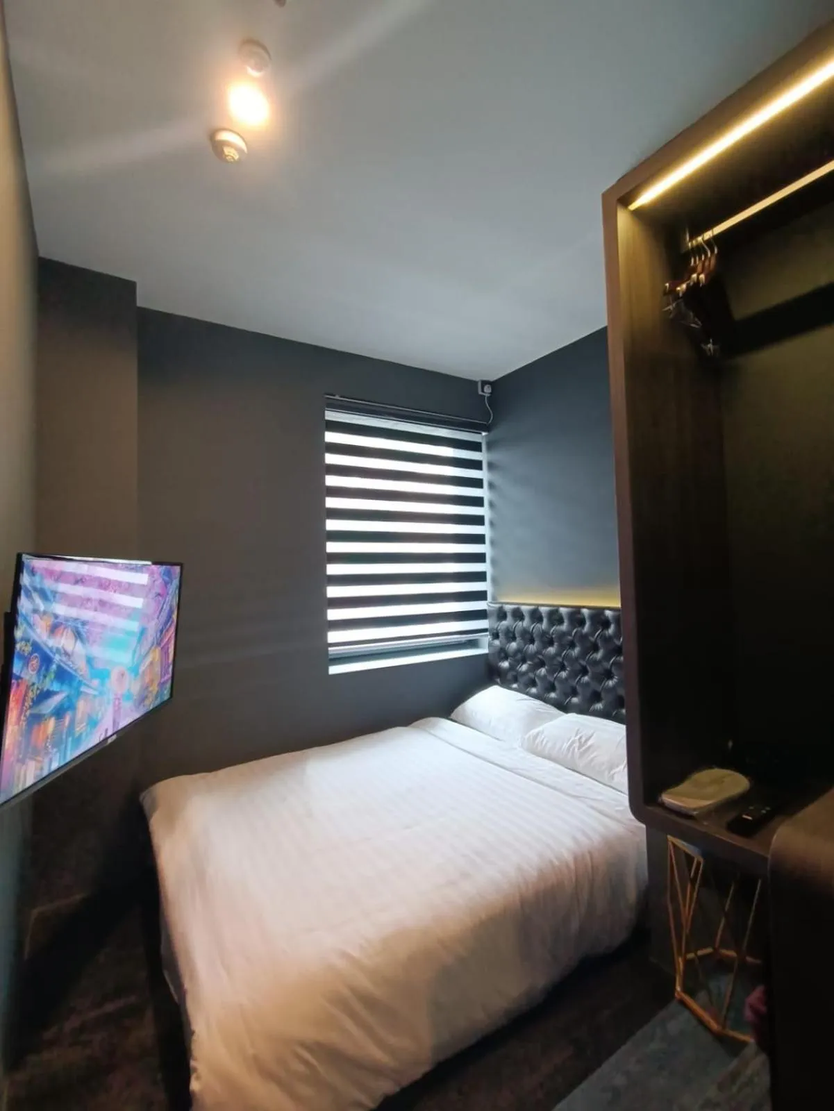 Bed in HOTEL JJH - newly opened near BUGIS