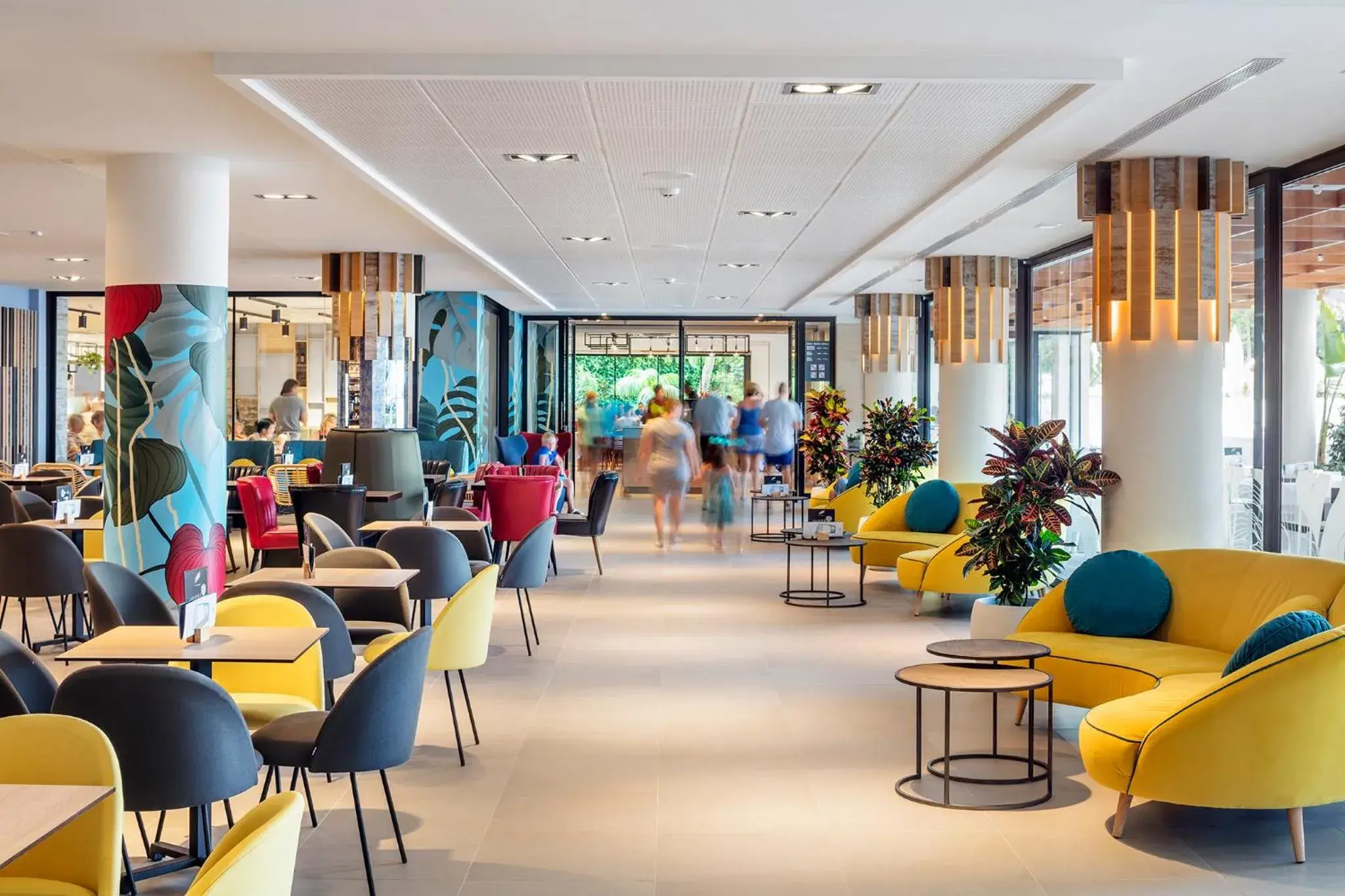 Lounge or bar in AQUA Hotel The Breeze & Spa - All Inclusive - Adults Only - 4Sup Lounge or bar in AQUA Hotel The Breeze & Spa - All Inclusive - Adults Only - 4Sup