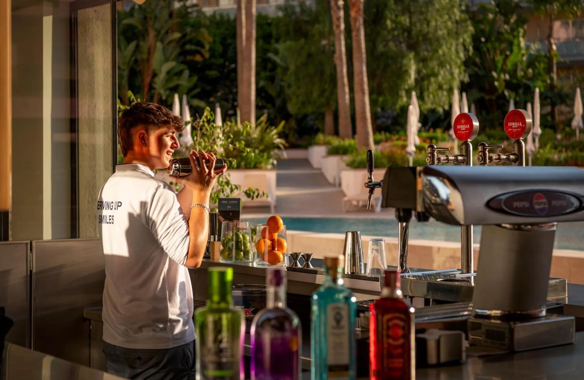 Lounge or bar in AQUA Hotel The Breeze & Spa - All Inclusive - Adults Only - 4Sup