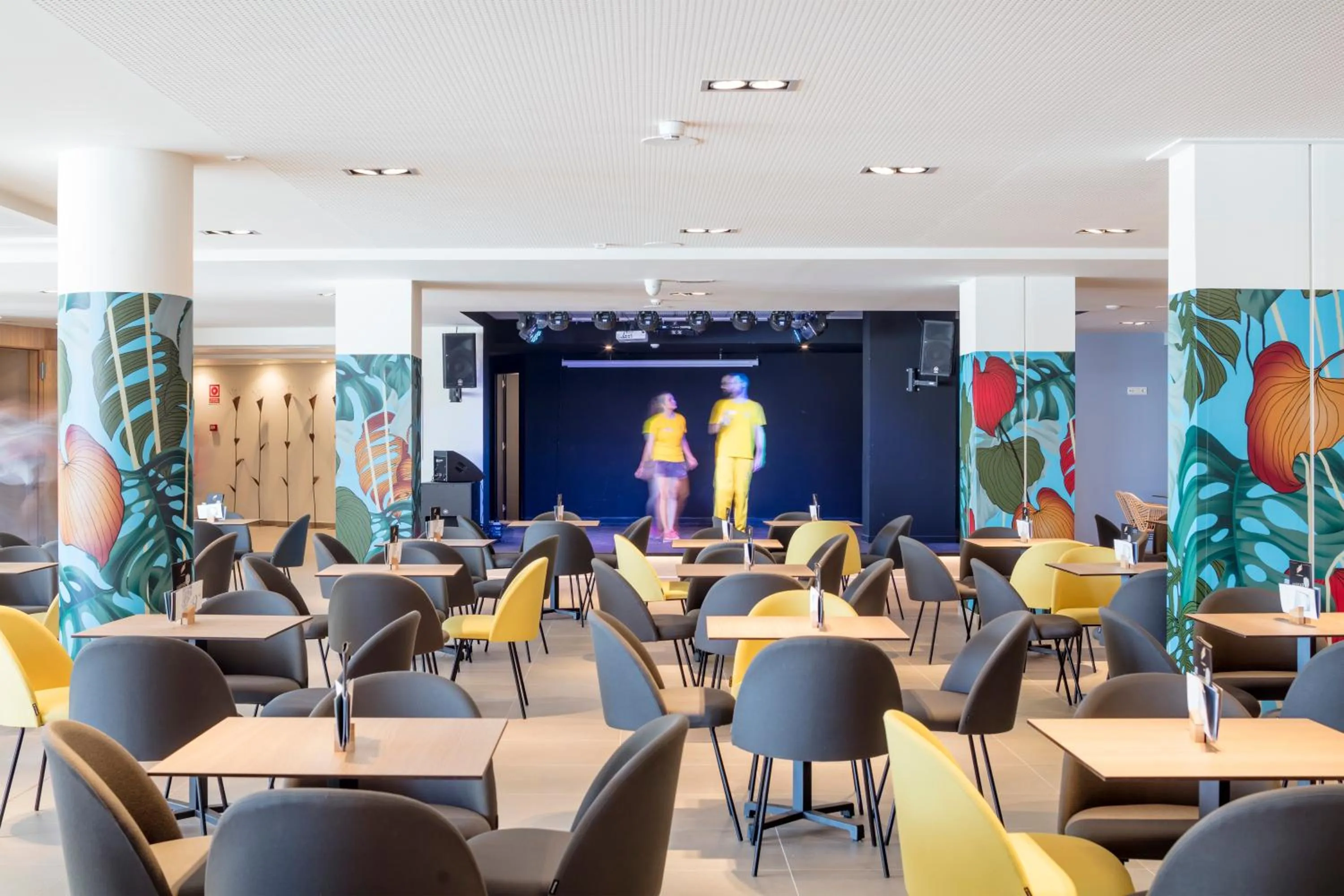 Lounge or bar in AQUA Hotel The Breeze & Spa - All Inclusive - Adults Only - 4Sup