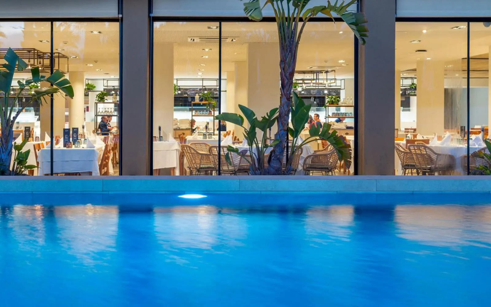 Restaurant/places to eat in AQUA Hotel The Breeze & Spa - All Inclusive - Adults Only - 4Sup