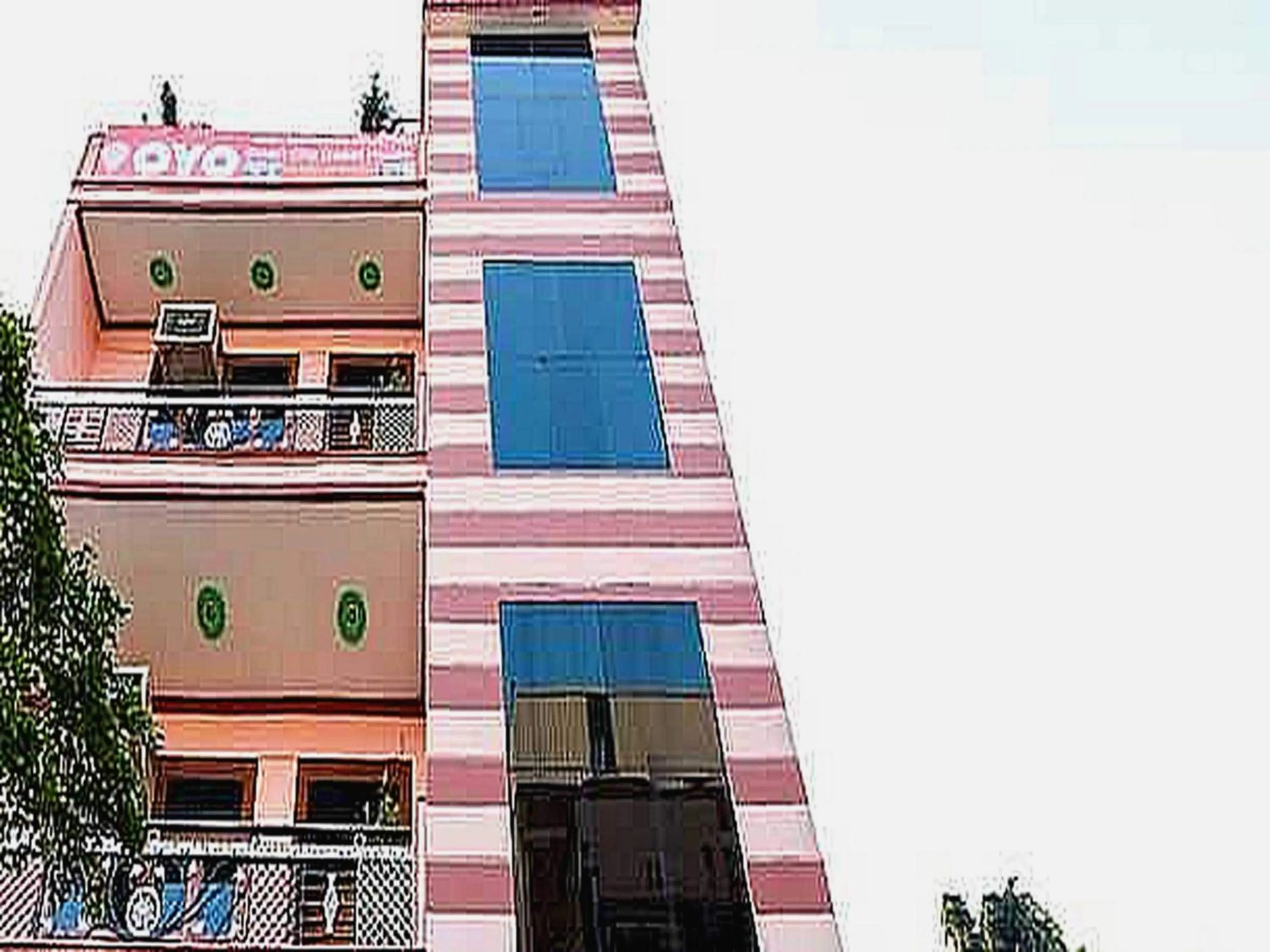 Facade/entrance in Hotel O by OYO Smart City Guest House