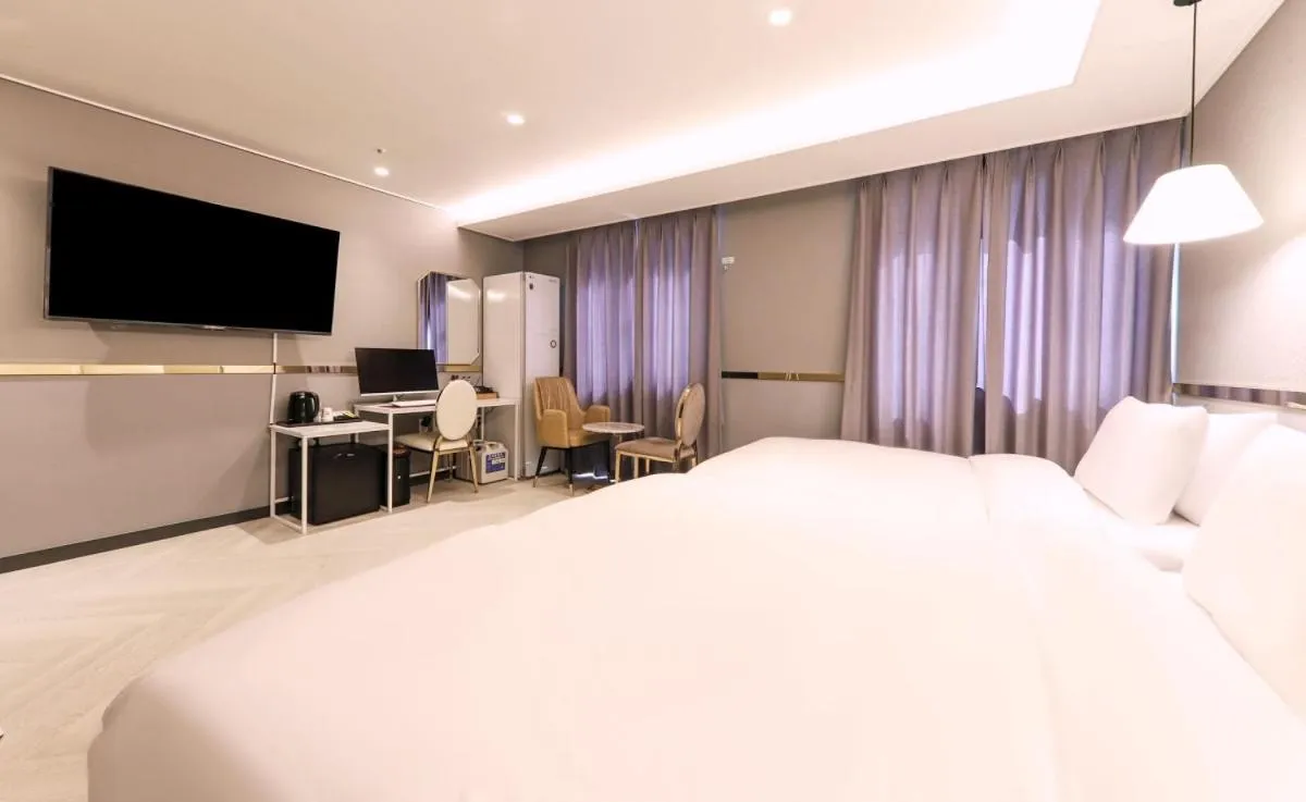 Bed in Brown Dot Hotel Yangsan Seochang