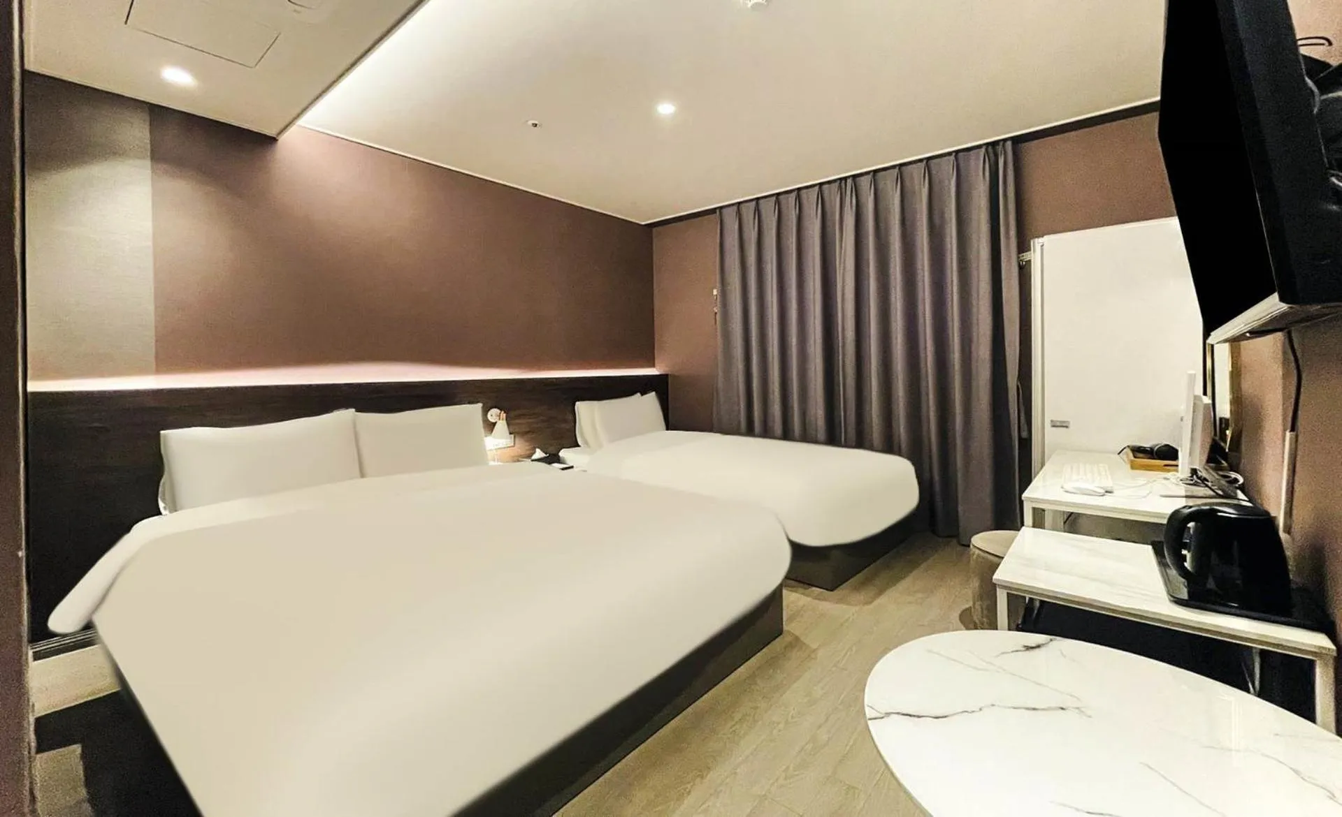 Bed in Brown Dot Hotel Yangsan Seochang