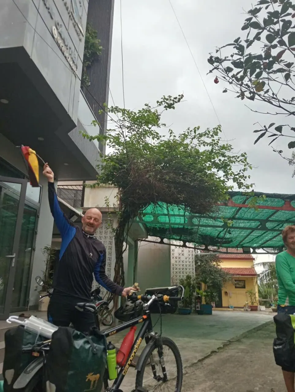 Guests in Canh Tien Homestay Tam Thanh Beach