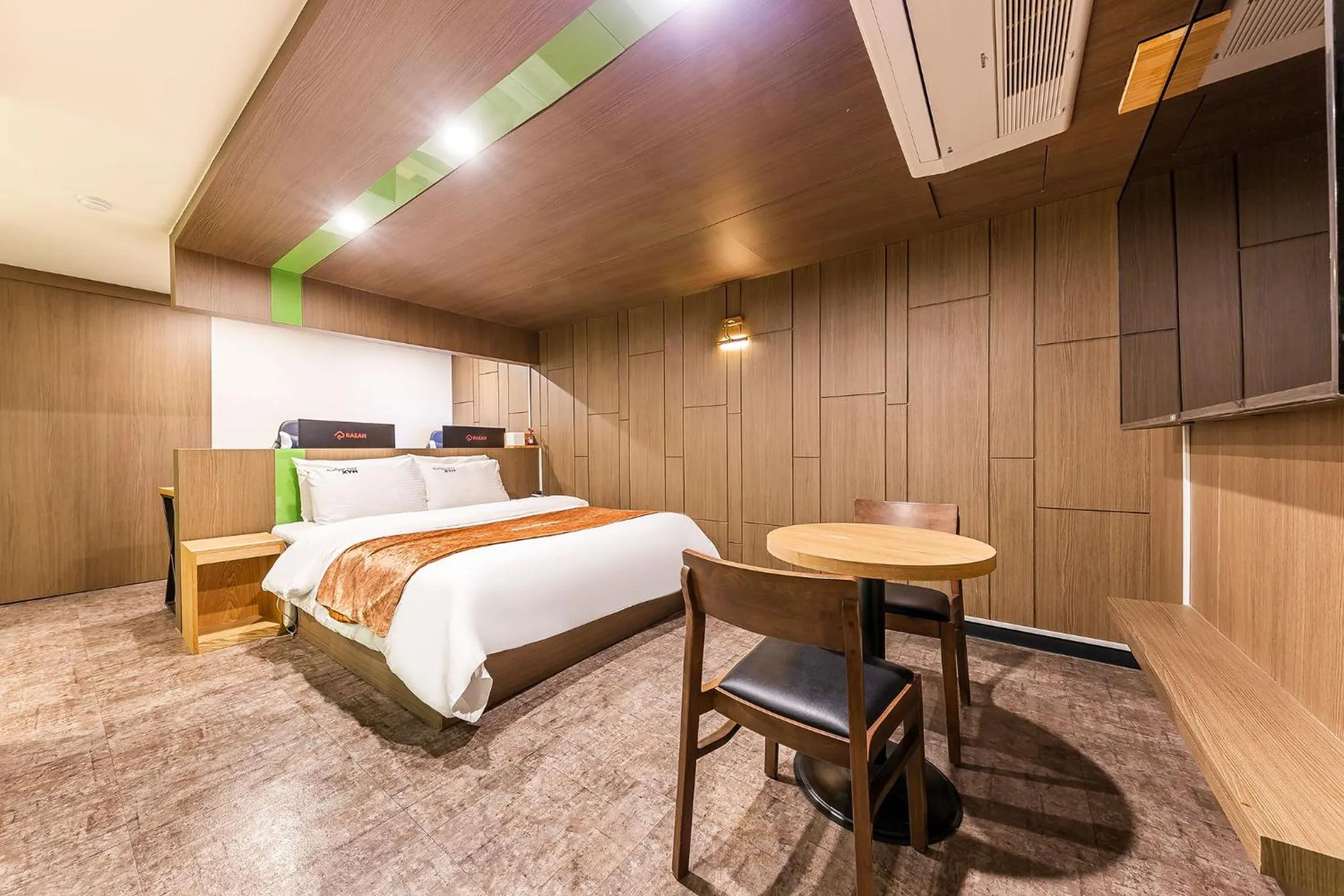 Bed in Boutique Hotel XYM