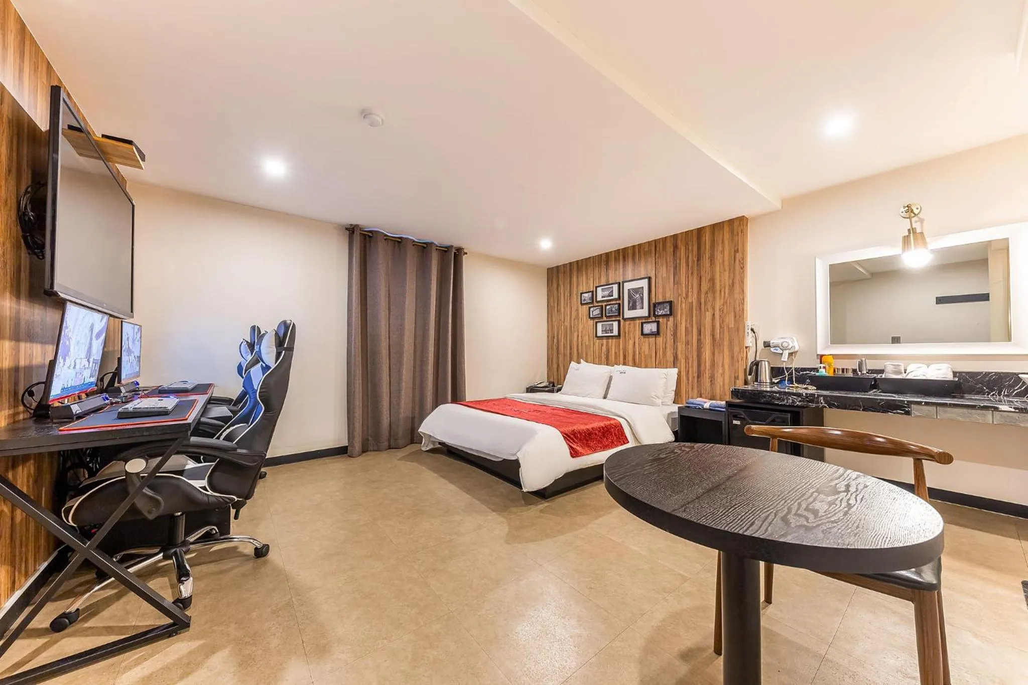 Bed in Boutique Hotel XYM