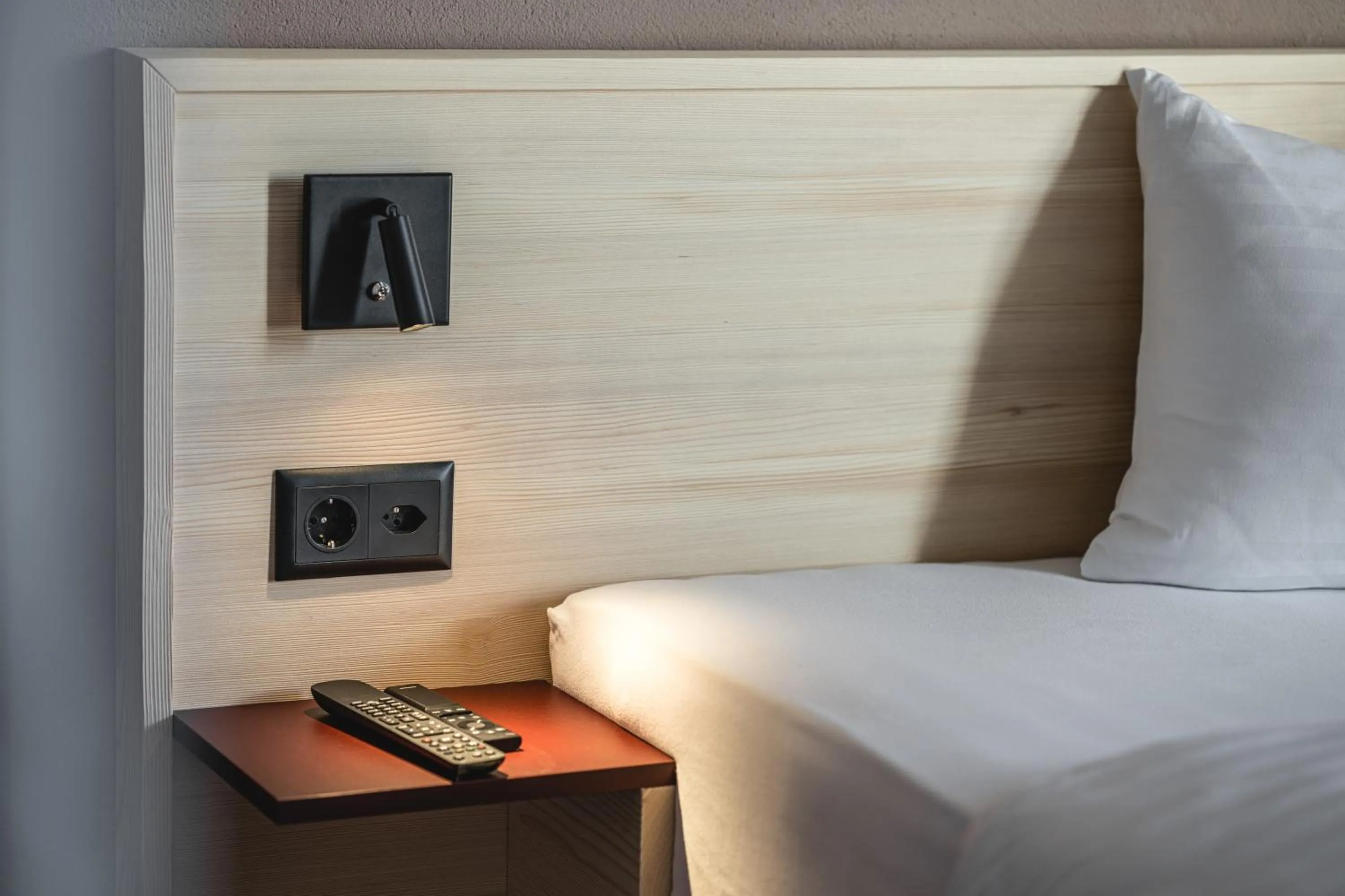 Bed in Kloster by b-smart