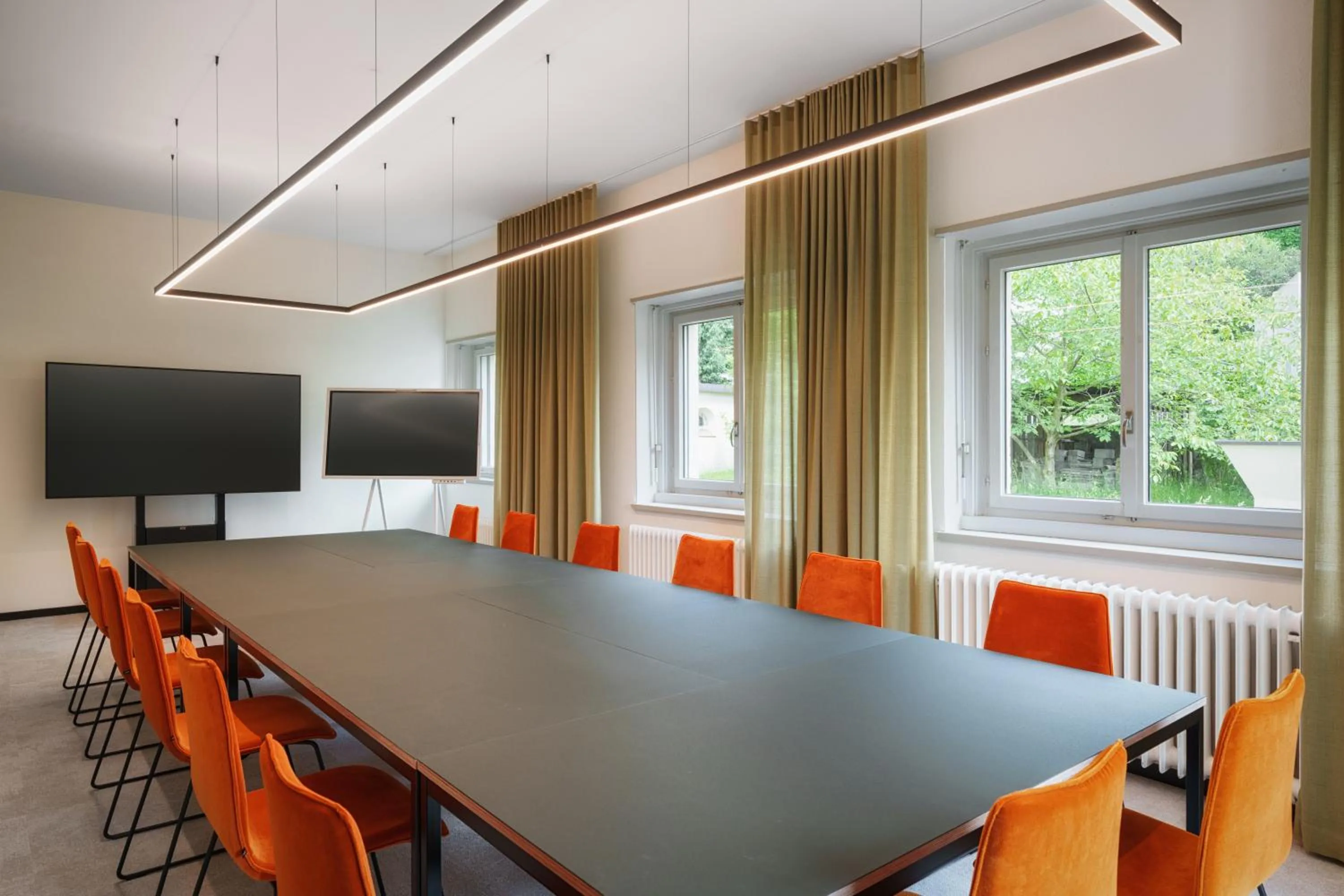 Meeting/conference room in Kloster by b-smart