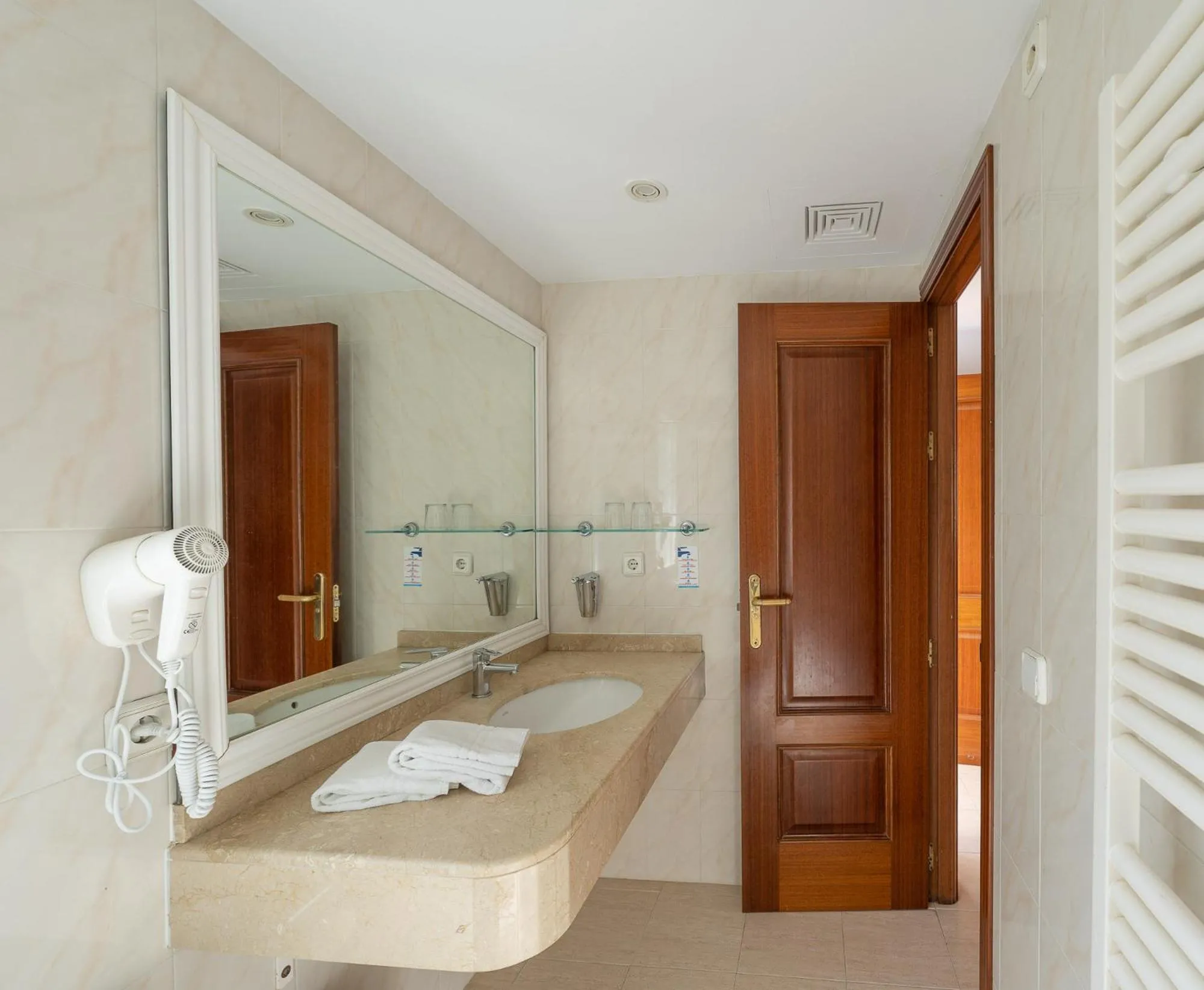 Apartamentos Los Tilos