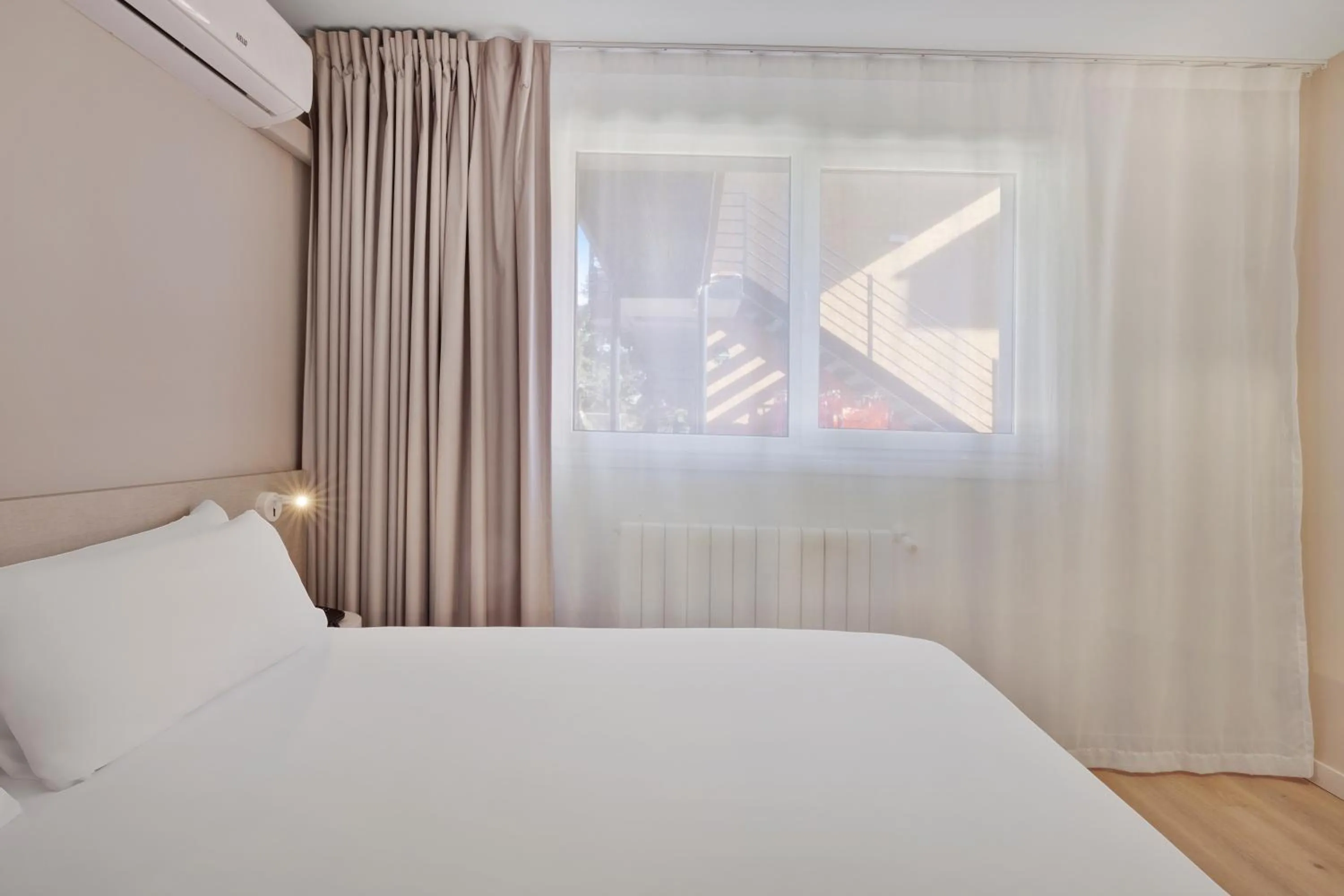 Bed in B&B HOTEL Oviedo