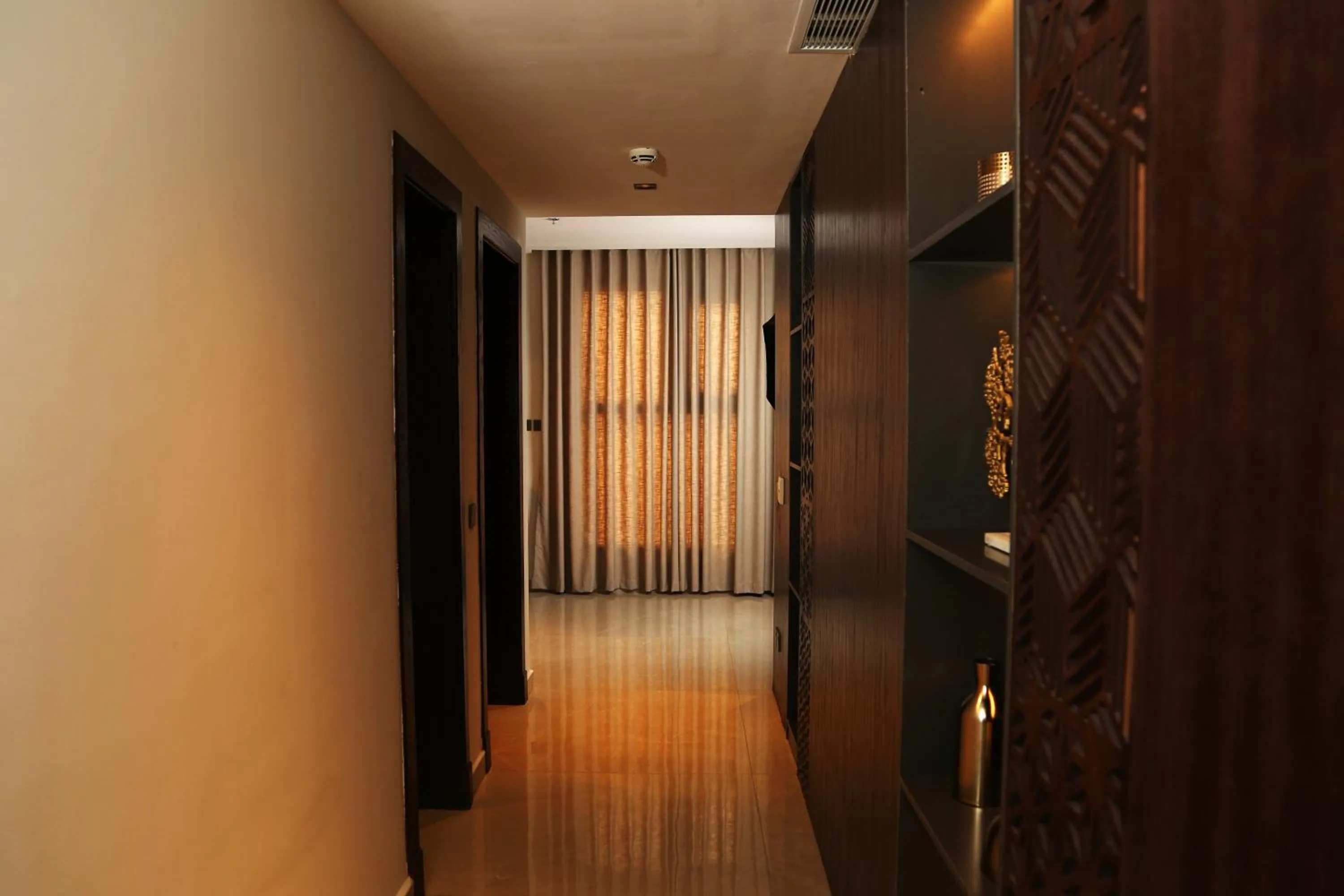 Area and facilities in Tajreed Suites